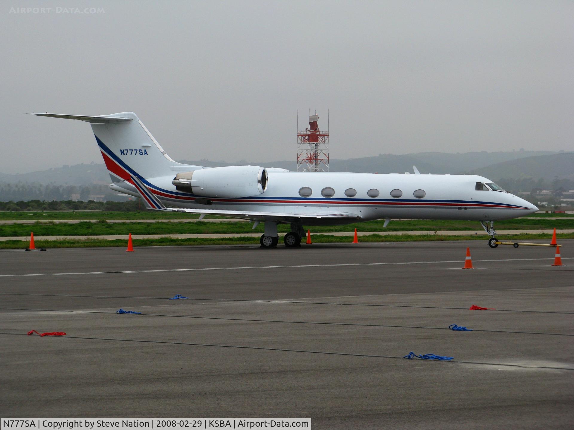 N777SA, 1990 Gulfstream Aerospace G-IV C/N 1138, Lone Star Land and Cattle Co (Springdale, CA) 1990 Gulfstream Aerospace G-IV @ Santa Barbara Municipal Airport, CA (now registered N501RB with same owner in Houston, TX)