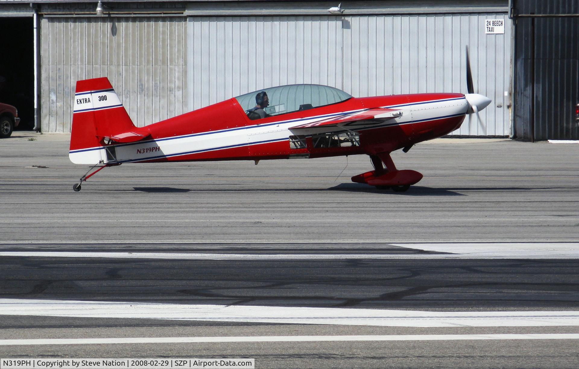 N319PH, 1991 Extra EA-300 C/N 030, Locally-based 1991 Extra EA-300 taxiing @ Santa Paula Airport (Ventura County), CA