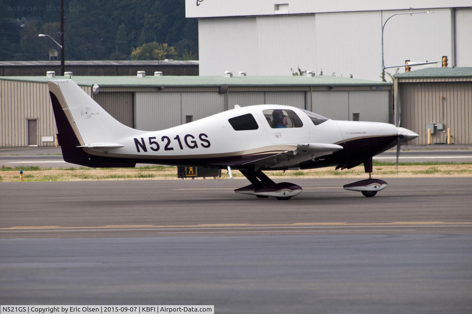 N521GS, 2007 Columbia Aircraft Mfg LC41-550FG C/N 41765, A LC41 at Boeing Field.