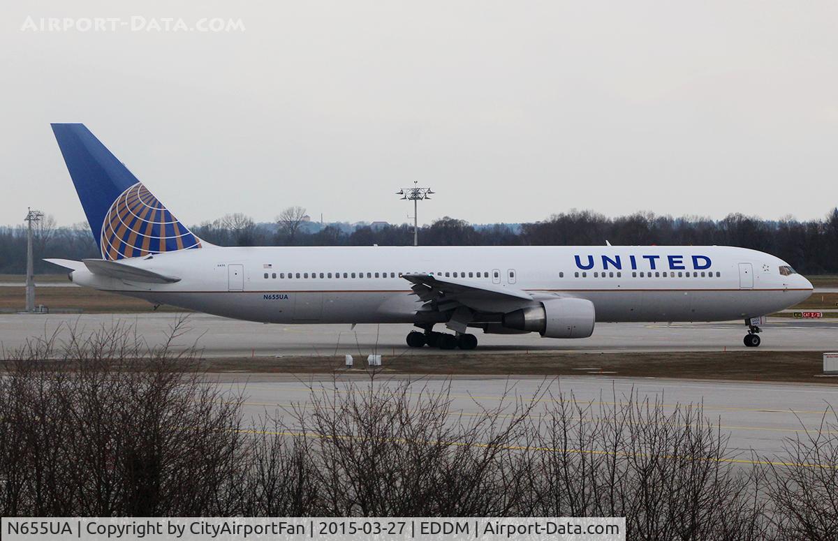 N655UA, 1992 Boeing 767-322/ER C/N 25393, United Airlines (UAL/UA)