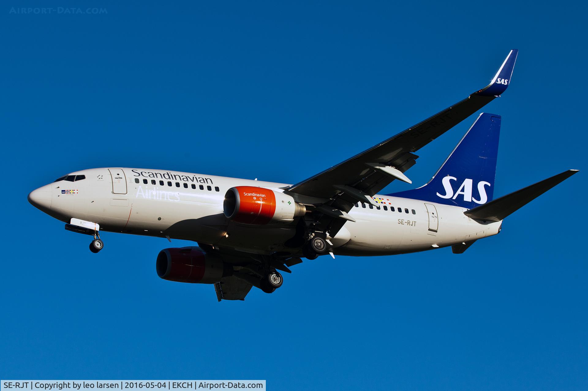 SE-RJT, 2004 Boeing 737-76N C/N 32741, Copenhagen 4.5.16