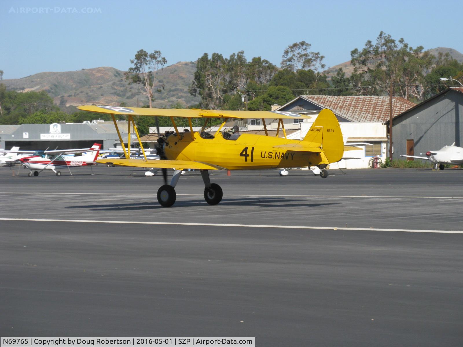 N69765, 1941 Boeing A75N1 (PT17) C/N 75-1044, 1941 Boeing Stearman A75N1 as Navy N2S-1, Continental W670 220 Hp radial, landing roll Rwy 22