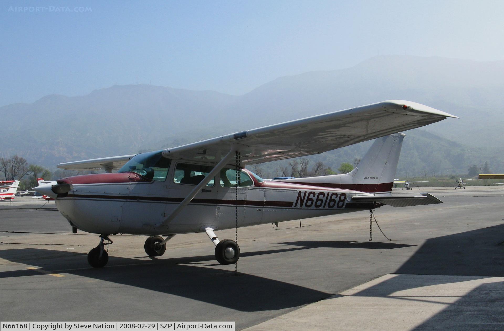 N66168, 1983 Cessna 172P C/N 17275974, Locally-based 1983 Cessna 172P Skyhawk @ Santa Paula Airport, CA