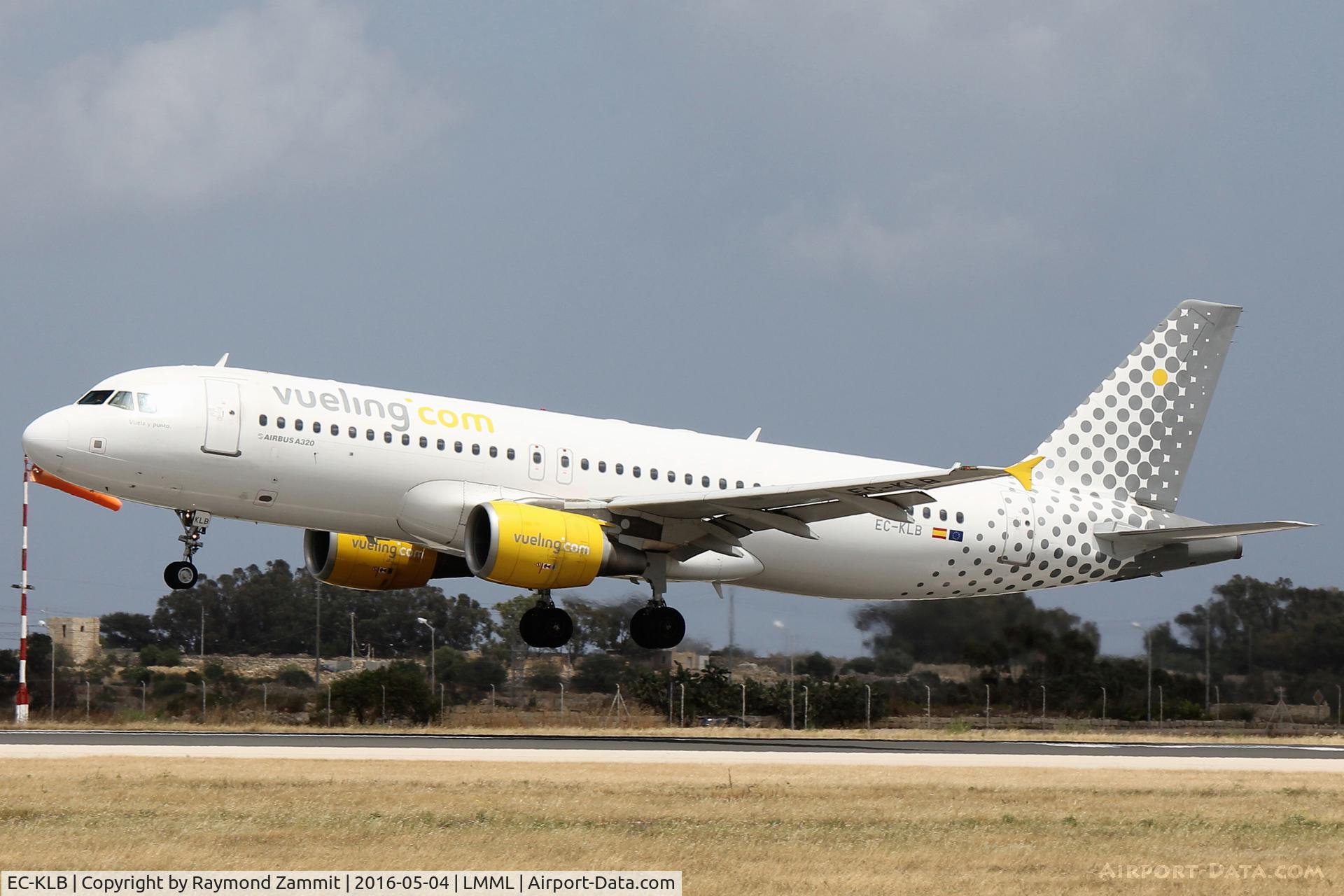EC-KLB, 2007 Airbus A320-214 C/N 3321, A320 EC-KLB Vueling