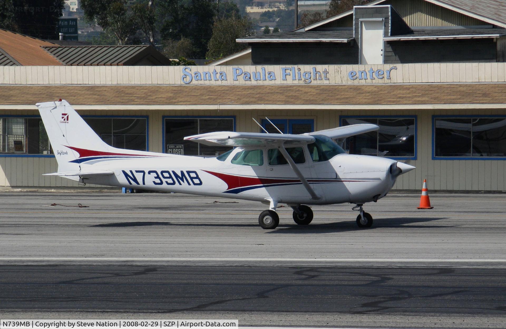 N739MB, 1978 Cessna 172N C/N 17270641, CP Aviation Inc. 1978 Cessna 172N Skyhawk taxiing @ Santa Paula Airport, CA home base