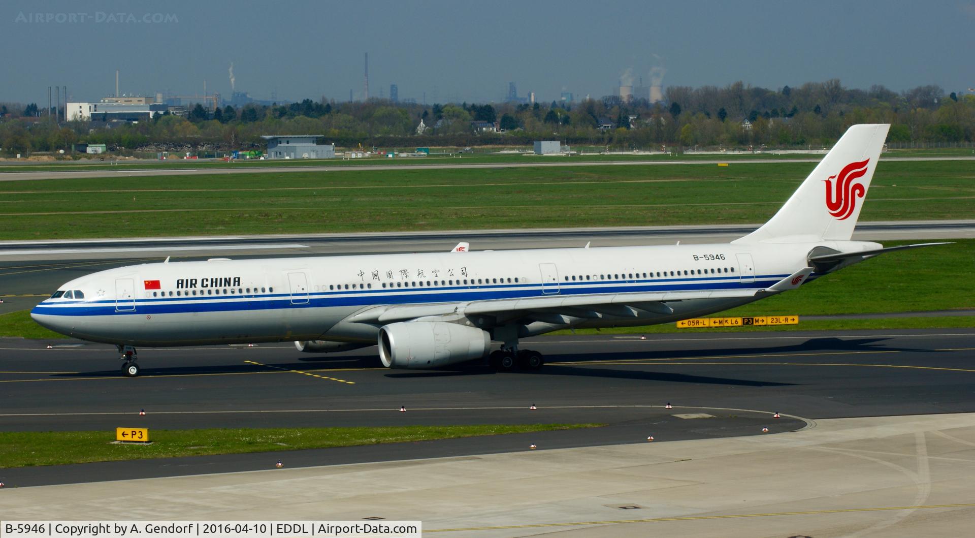 B-5946, 2014 Airbus A330-343 C/N 1525, Air China, is here taxiing to RWY 05R for departure at Düsseldorf Int'l(EDDL)