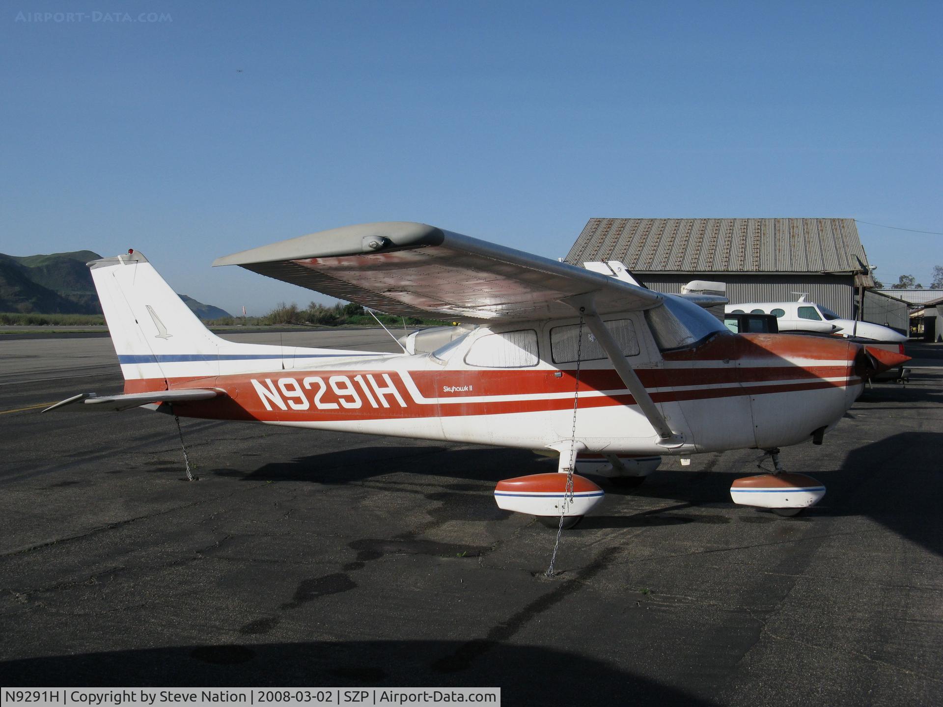 N9291H, 1975 Cessna 172M C/N 17266071, Locally-based 1975 Cessna 172M Skyhawk @ Santa Paula Airport, CA