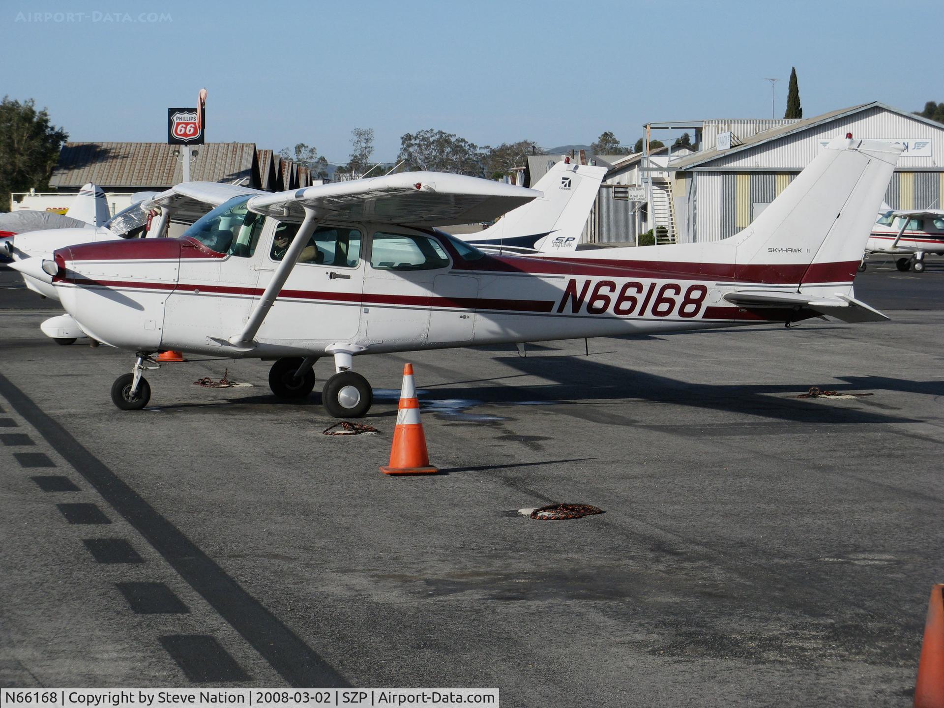 N66168, 1983 Cessna 172P C/N 17275974, Locally-based 1983 Cessna 172P Skyhawk @ Santa Paula Airport, CA