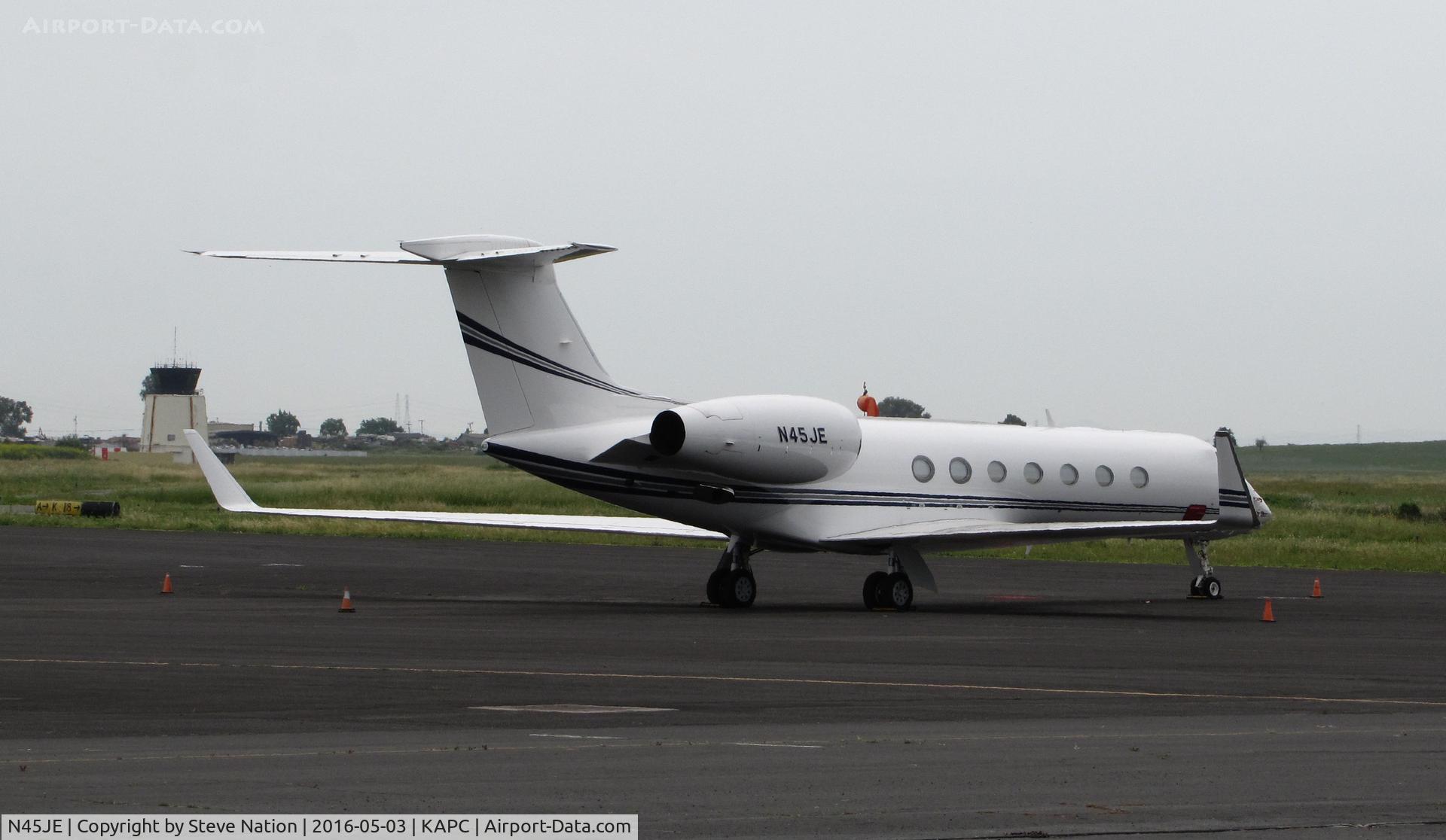 N45JE, 2006 Bombardier BD-700-1A11 Global 5000 C/N 9222, Liberty Mutual Insurance 2006 Bombardier Global 5000 (BD-700-1A11) visiting @ Napa County Airport, CA