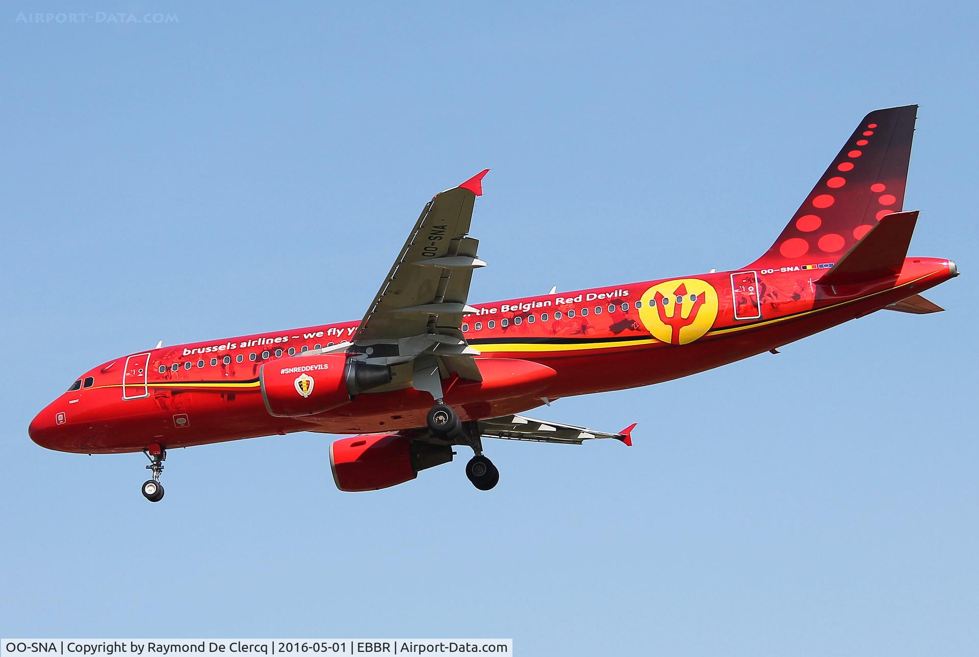 OO-SNA, 2001 Airbus A320-214 C/N 1441, Short final to Brussels rwy 01.