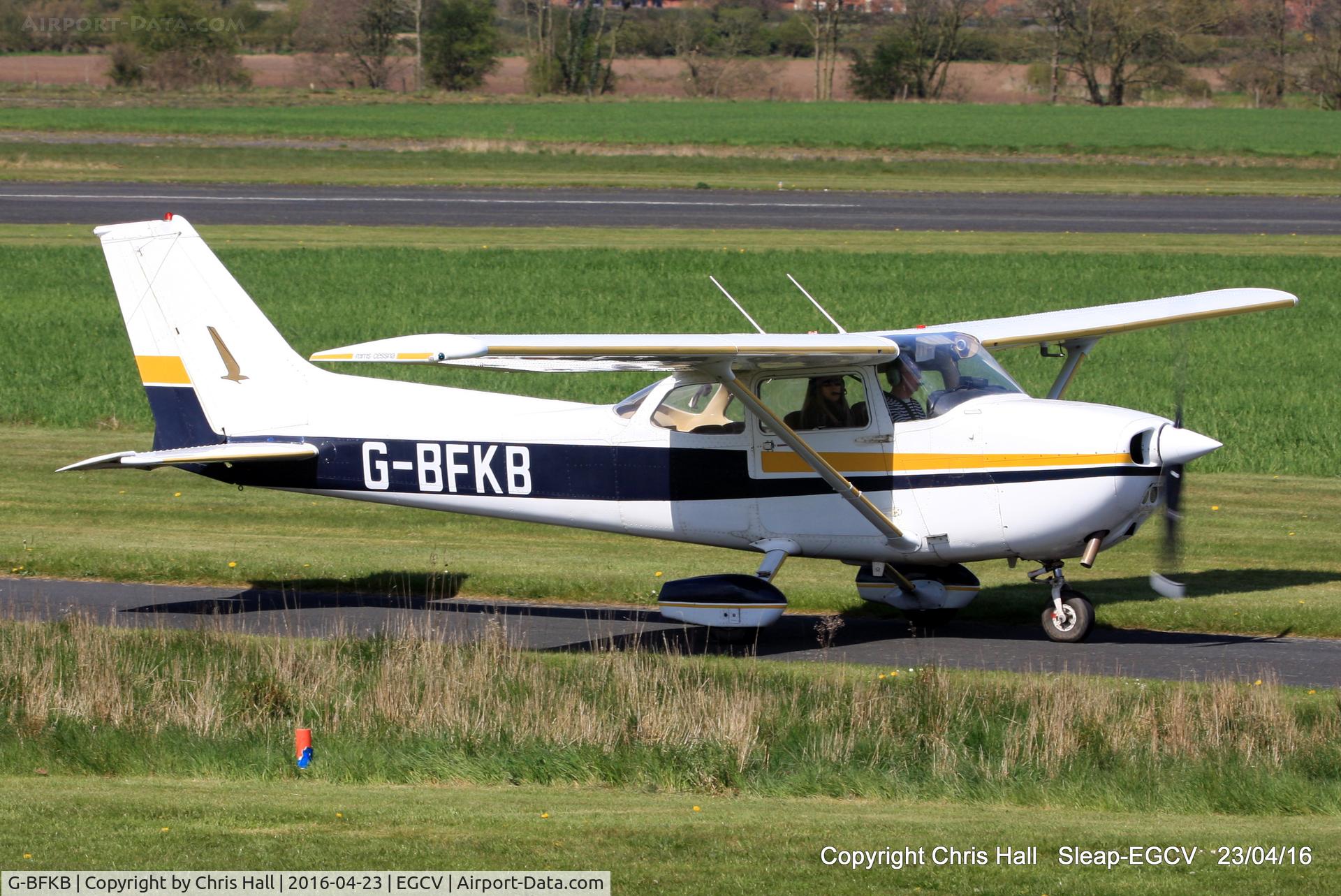 G-BFKB, 1977 Reims F172N Skyhawk C/N 1601, at Sleap
