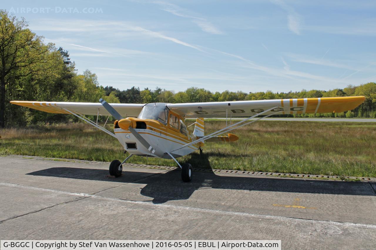G-BGGC, 1979 Bellanca 7GCBC C/N 1106-79, Visitor of the precision landing contest EBUL.