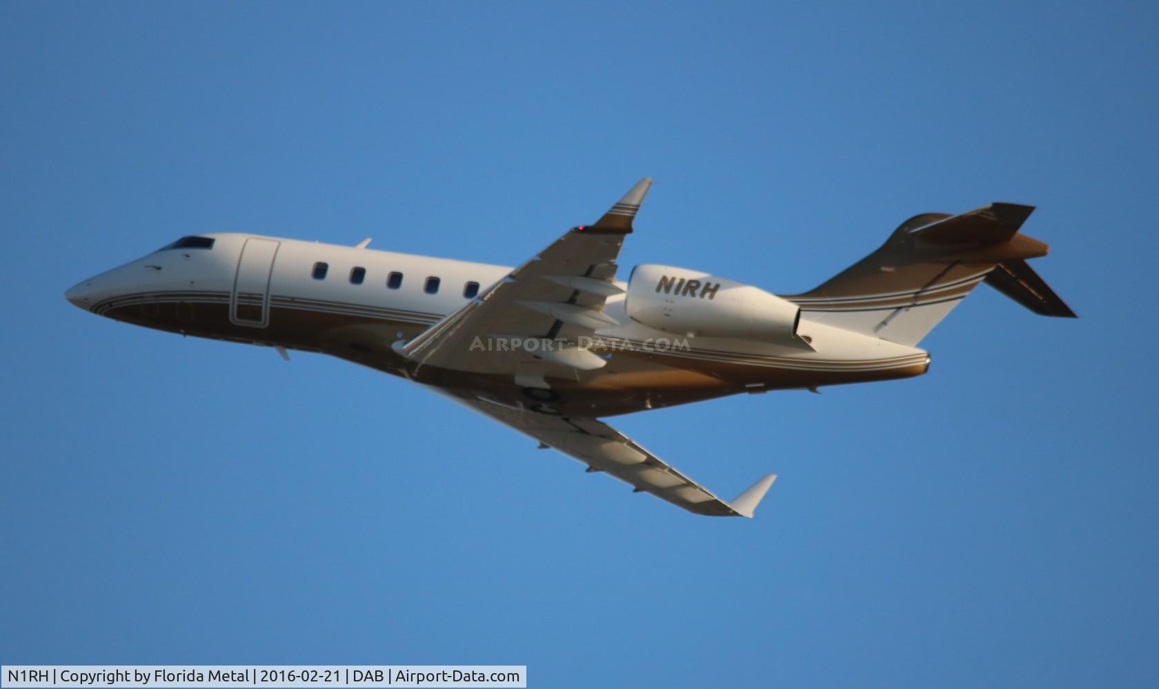 N1RH, 2012 Bombardier Challenger 300 (BD-100-1A10) C/N 20376, Hendrick Motorsports