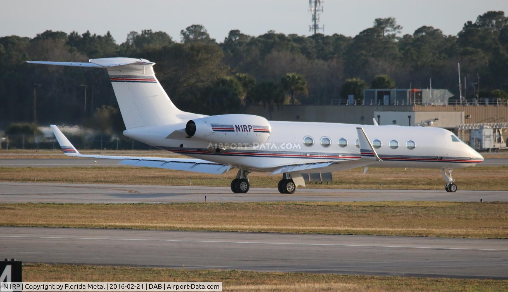 N1RP, 2013 Gulfstream Aerospace V-SP G550 C/N 5458, Penske Racing