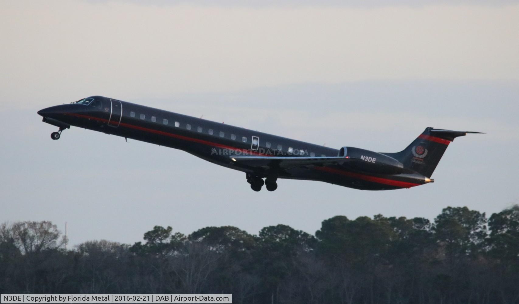 N3DE, 2002 Embraer ERJ-145LR (EMB-145LR) C/N 145626, Dale Earnhardt Inc