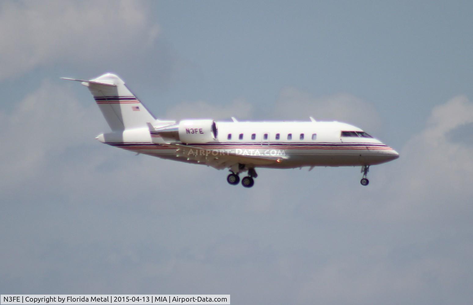 N3FE, 1989 Canadair Challenger 604 (CL-600-2B16) C/N 5054, Fed Ex Leasing