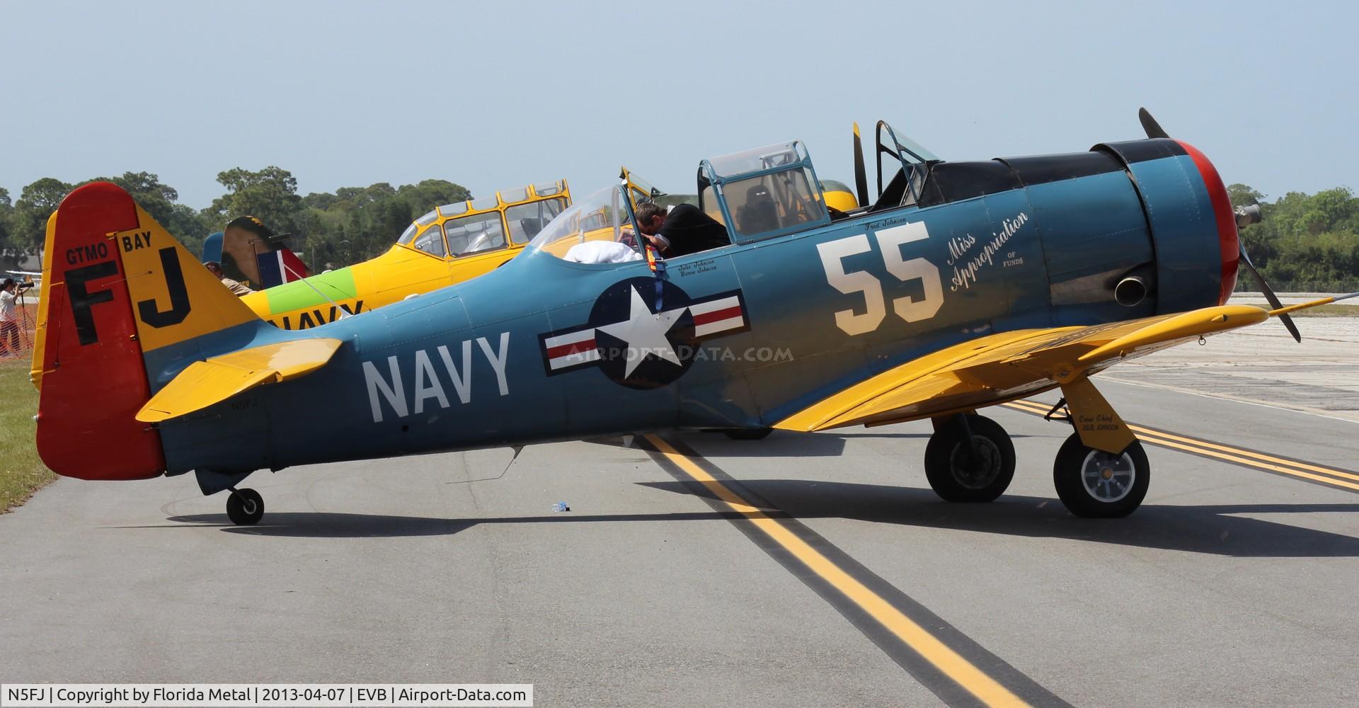 N5FJ, North American AT-6 C/N 88-14705, AT-6 Texan
