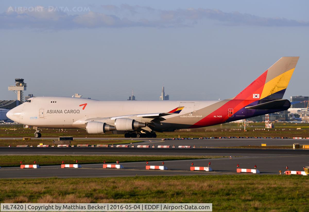 HL7420, 1995 Boeing 747-48EF (SCD) C/N 25783, HL7420