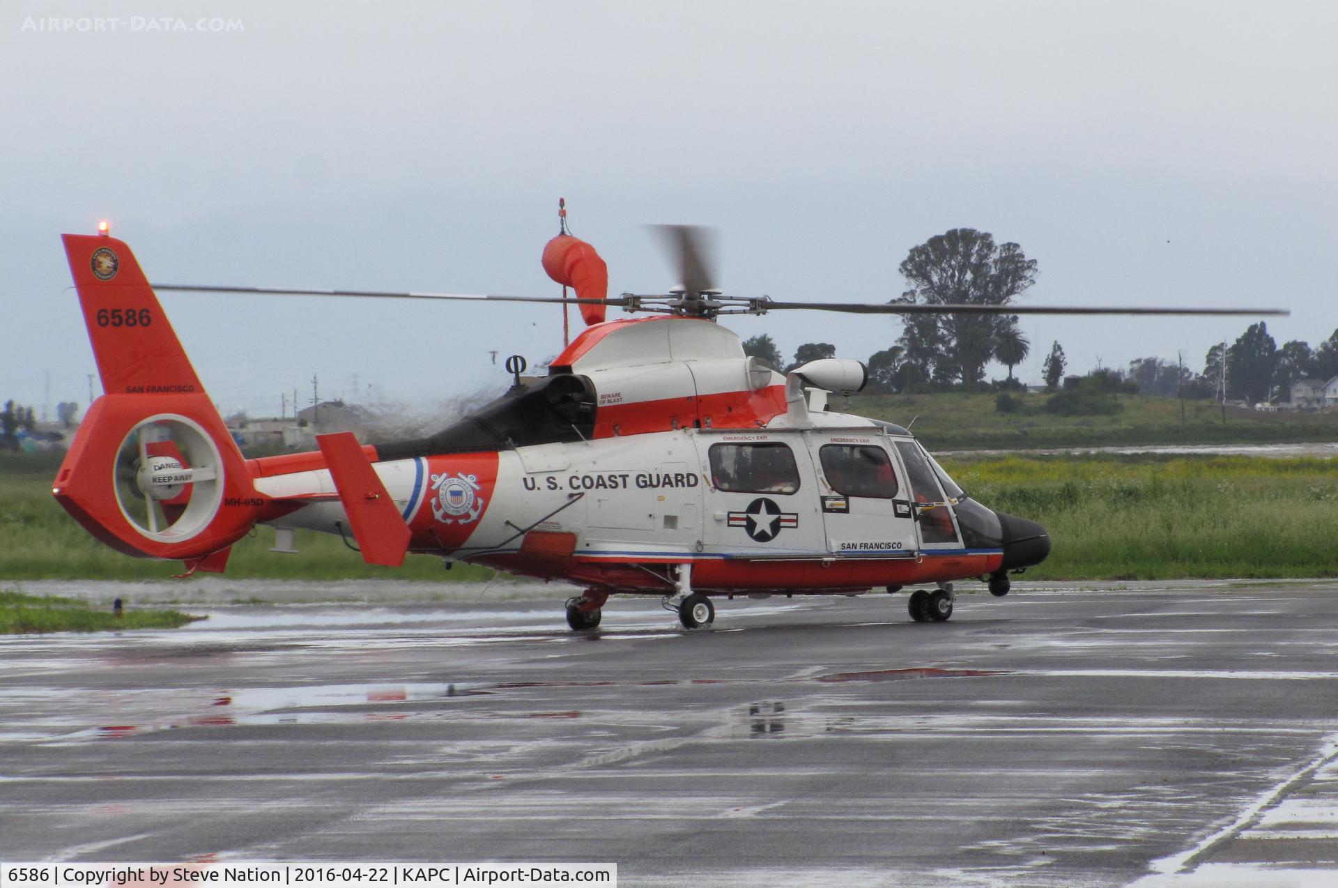 6586, Aerospatiale MH-65D Dolphin C/N 6285, USCG Aerospatiale HH-65C from CGAS San Francisco, CA taxiing out to resume mission @ Napa County Airport, CA