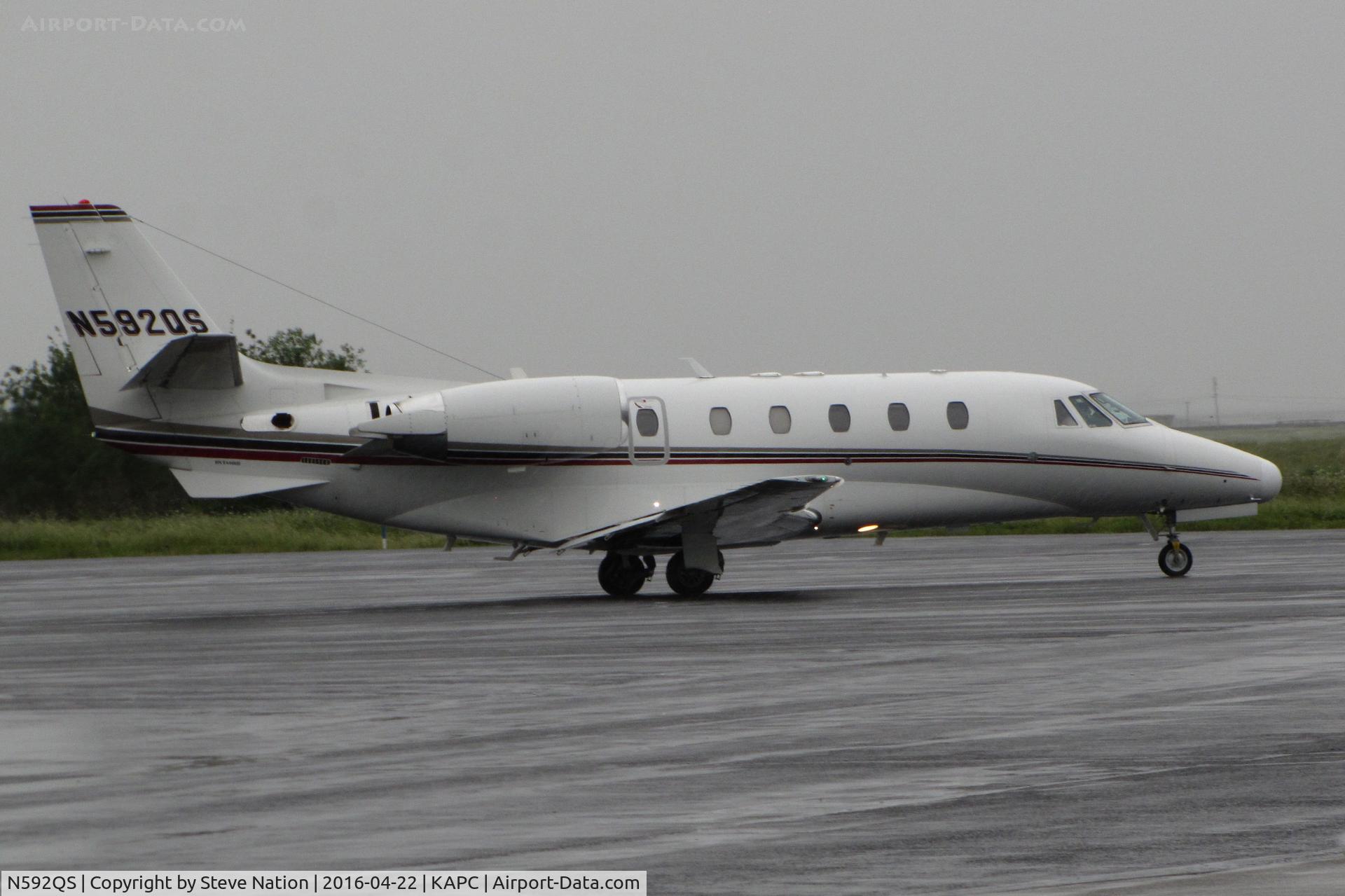 N592QS, 2007 Cessna 560XL Citation XLS C/N 560-5706, NetJets 2007 Cessna 560XL Citation Excel taxis for take-off @ Napa County Airport, CA