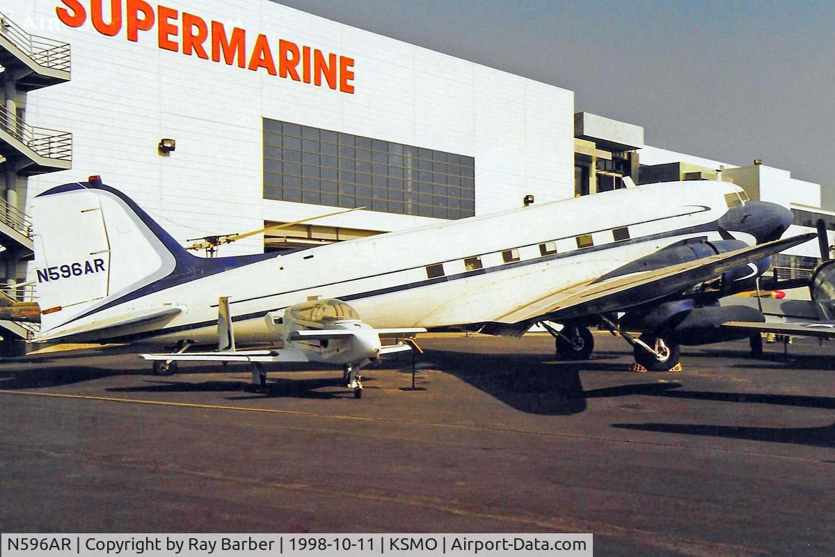 N596AR, 1942 Douglas DC-3 C/N 4877, Douglas DC-3R4D-3 [4877] Santa Monica-Municipal~N 11/10/1998