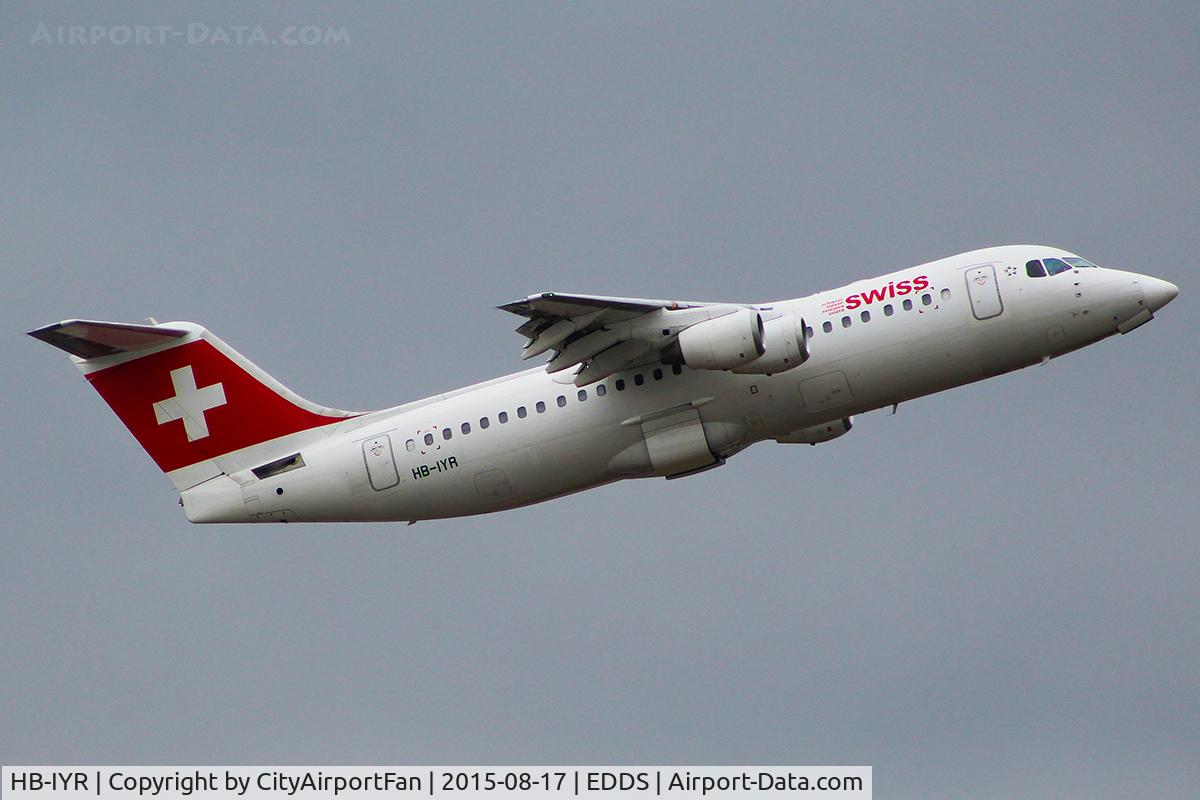 HB-IYR, 2001 British Aerospace Avro 146-RJ100 C/N E3382, Swiss (SWR/LX)