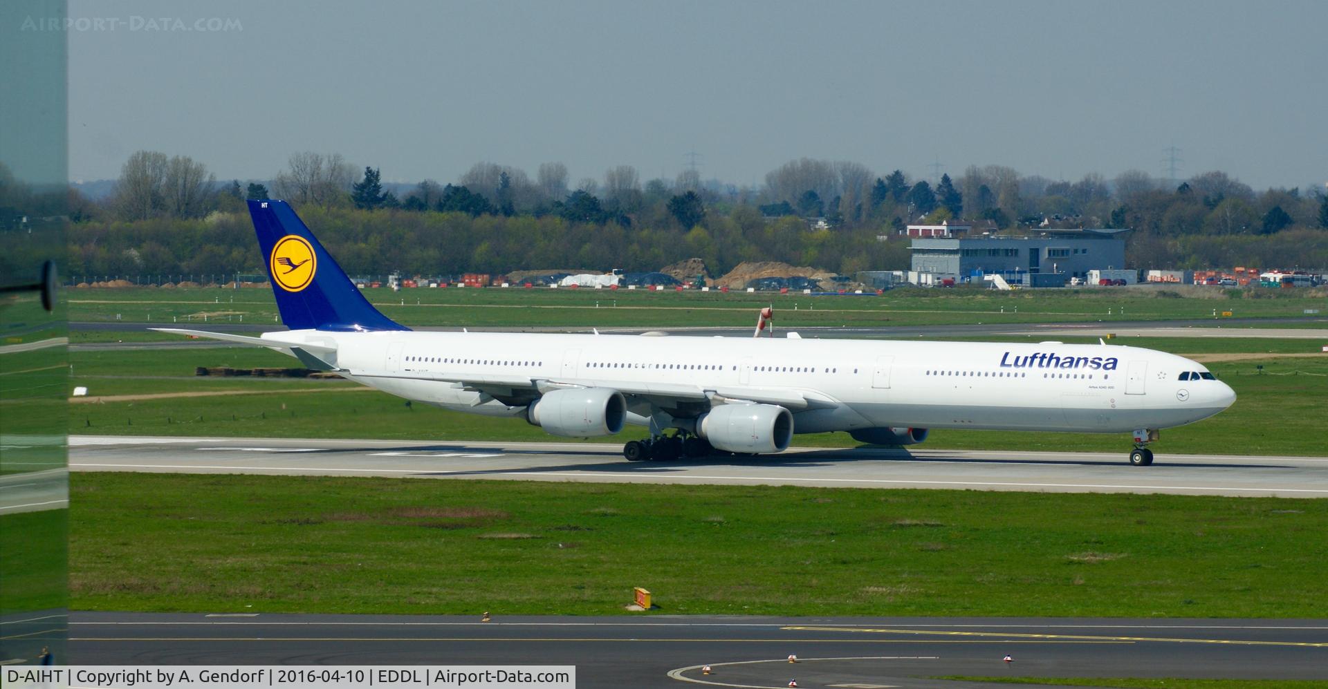 D-AIHT, 2008 Airbus A340-642 C/N 846, Lufthansa, is here speeding up on RWY 05R at Düsseldorf Int'l(EDDL)