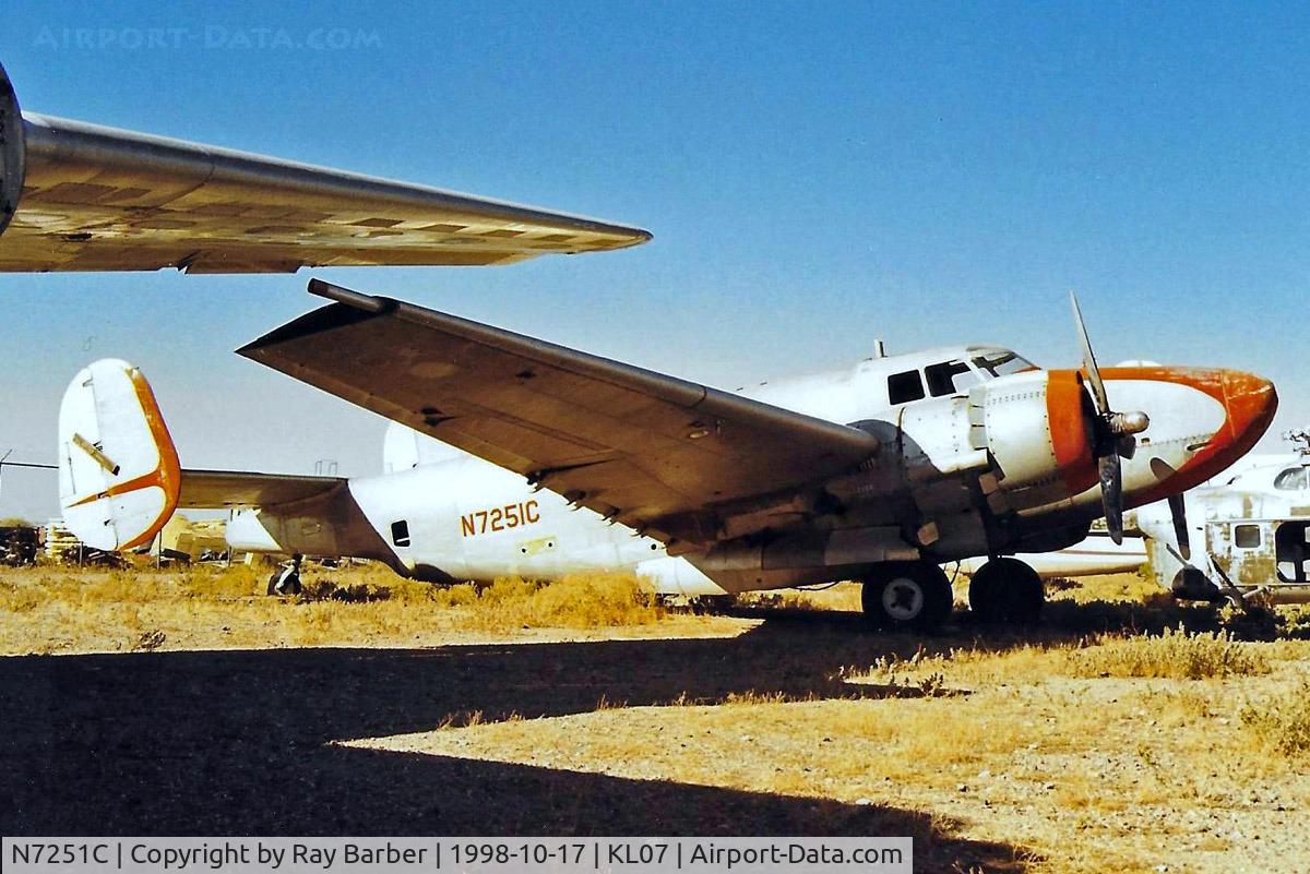N7251C, 1945 Lockheed PV-2 Harpoon C/N 15-1516, Lockheed PV-2D Harpoon [15-1516] Chandler-Memorial Airfield~N 17/10/1998