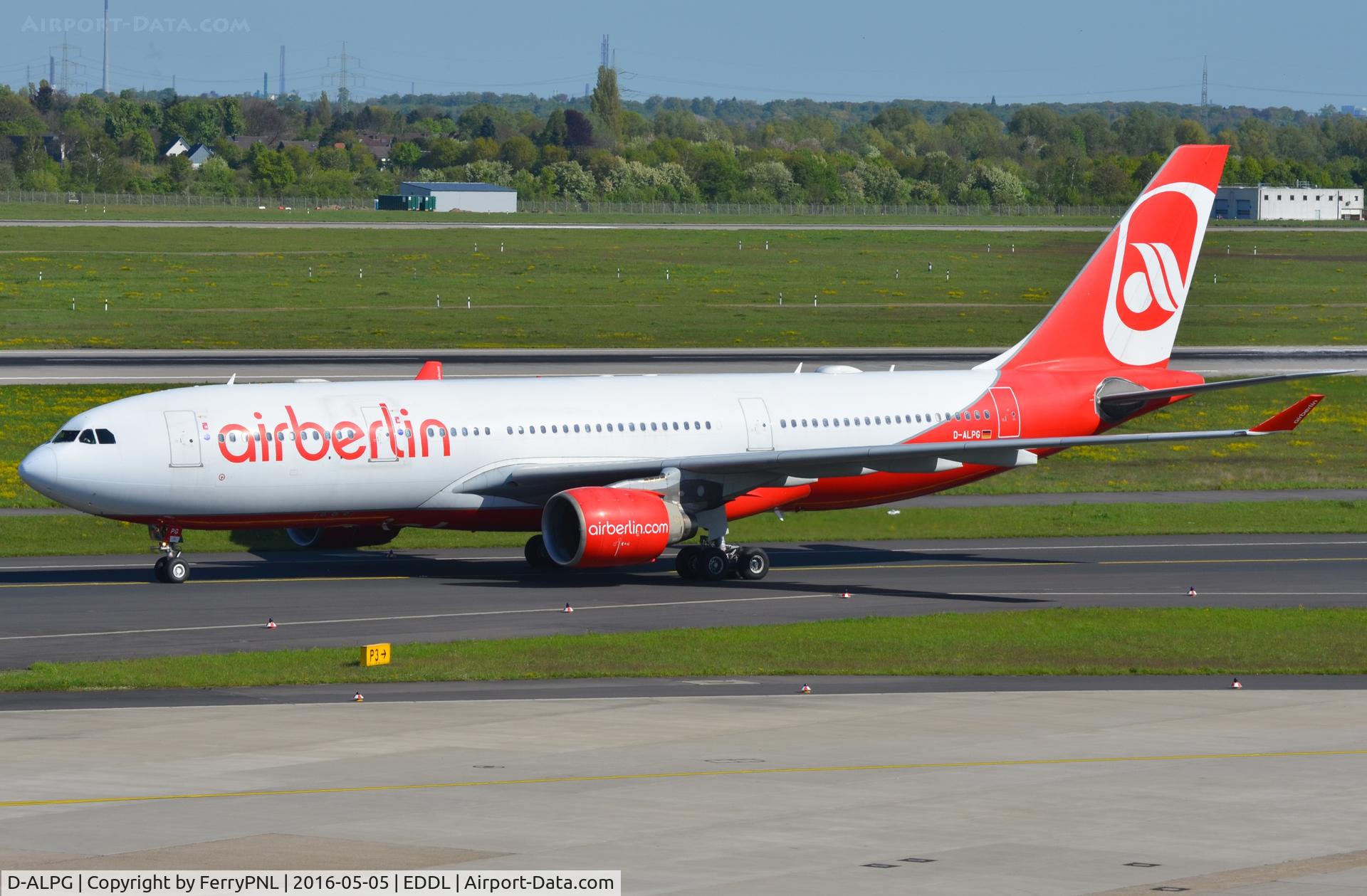 D-ALPG, 2002 Airbus A330-223 C/N 493, Air Berlin A332 arrived in DUS