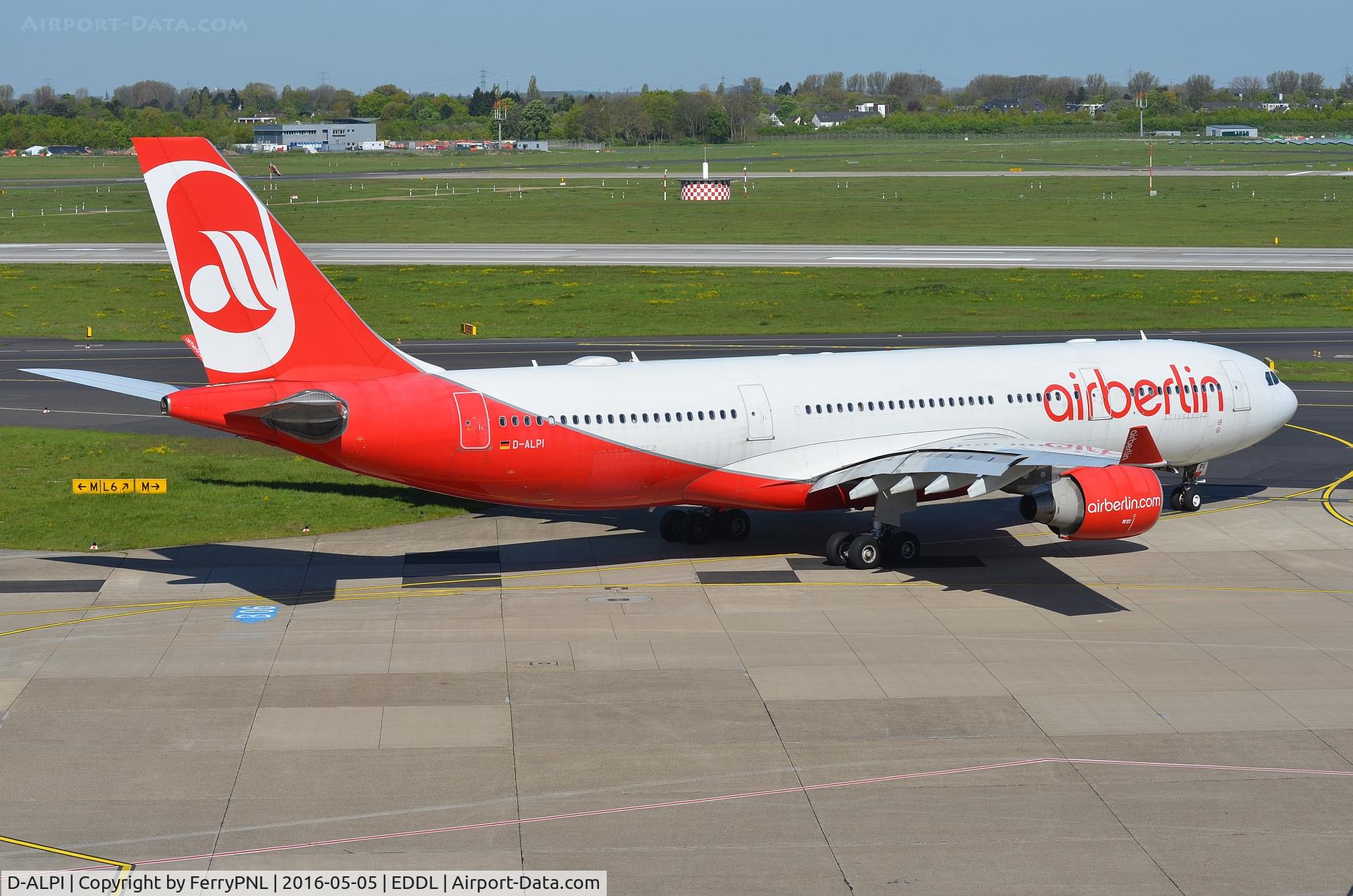 D-ALPI, 2007 Airbus A330-223 C/N 828, Air Berlin A332 Taxiing for departure.
