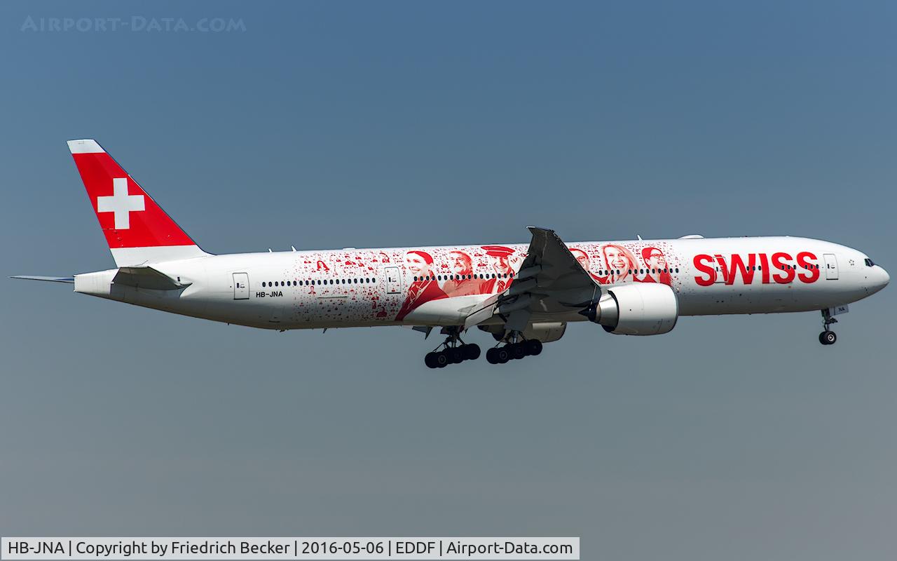 HB-JNA, 2015 Boeing 777-3DE/ER C/N 44582, on final RW07C