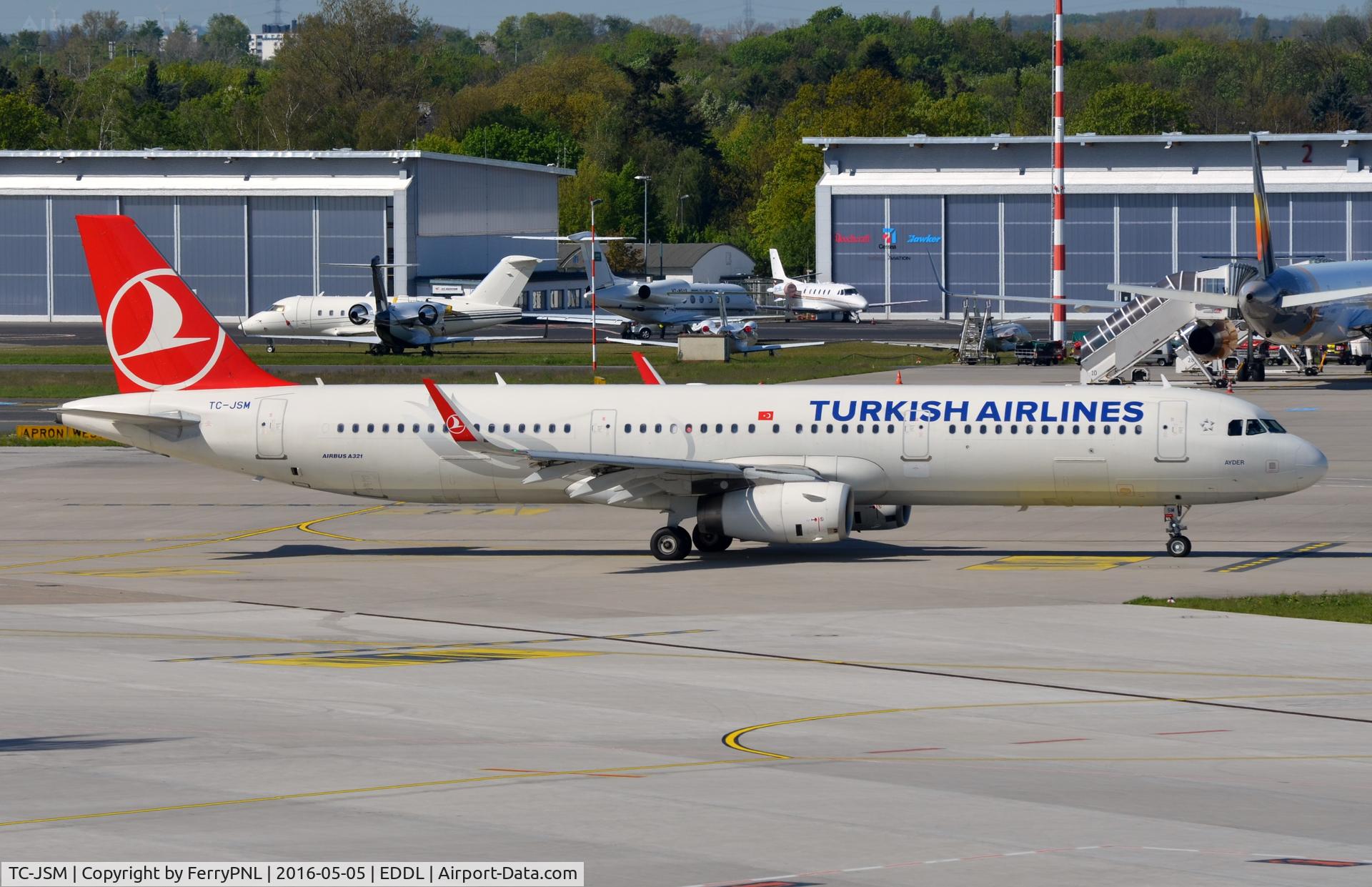 TC-JSM, 2013 Airbus A321-231 C/N 5689, Turkish A321 taxiing.