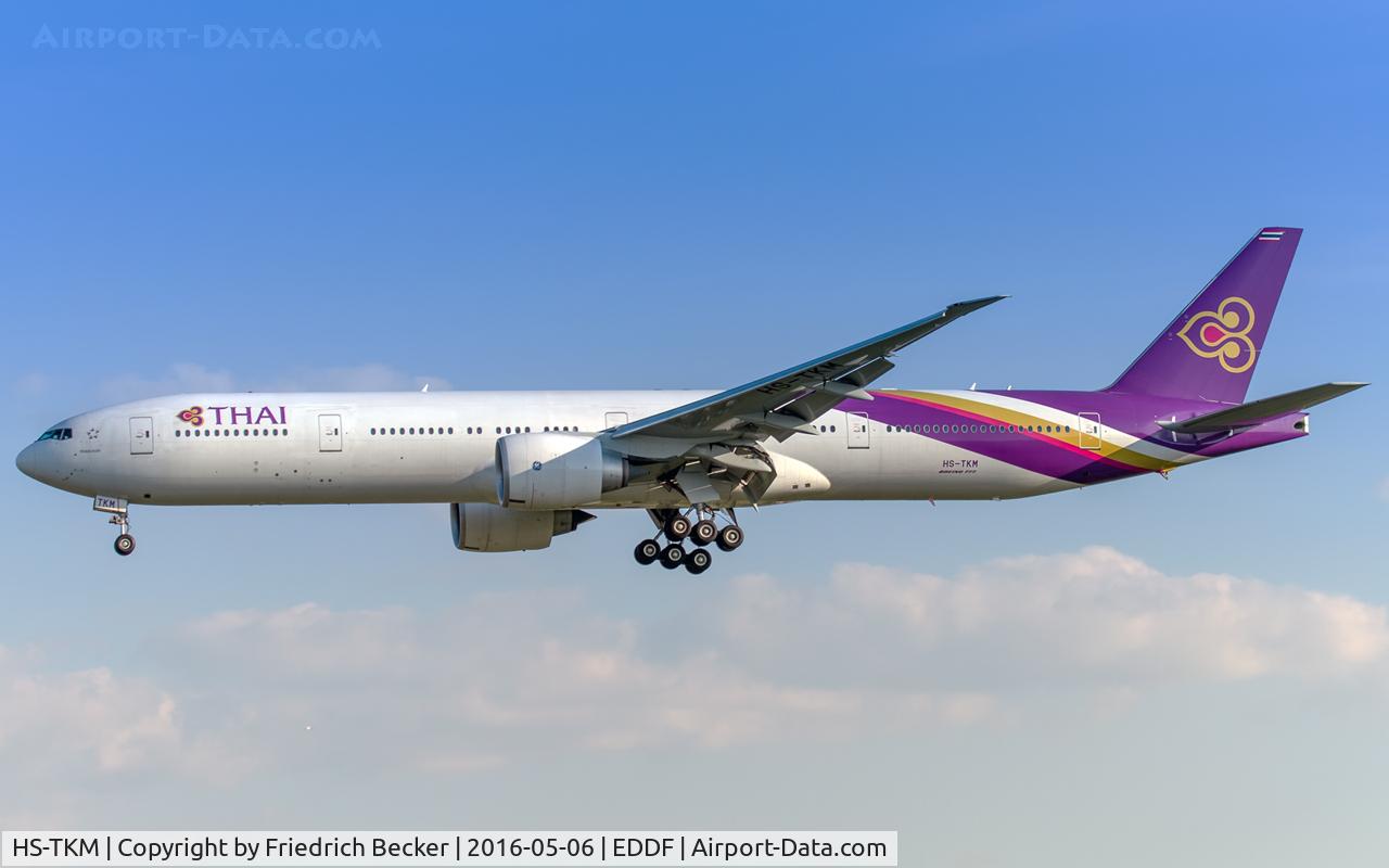 HS-TKM, 2013 Boeing 777-3AL/ER C/N 41522, on final RW07L