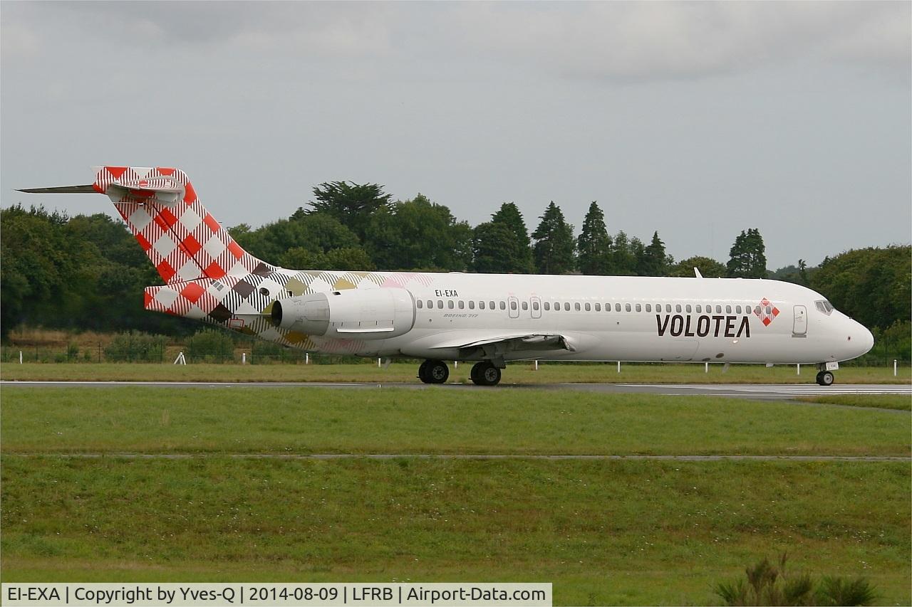 EI-EXA, 2003 Boeing 717-2BL C/N 55172, Boeing 717-2BL, Taxiing to holding point rwy 25L, Brest-Bretagne Airport (LFRB-BES)