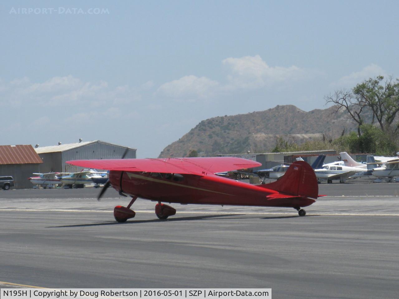 N195H, 1948 Cessna 195 Businessliner C/N 7200, 1948 Cessna 195 BUSINESSLINER, Jacobs R-755-A2 300 Hp radial, taxi across Rwy 22