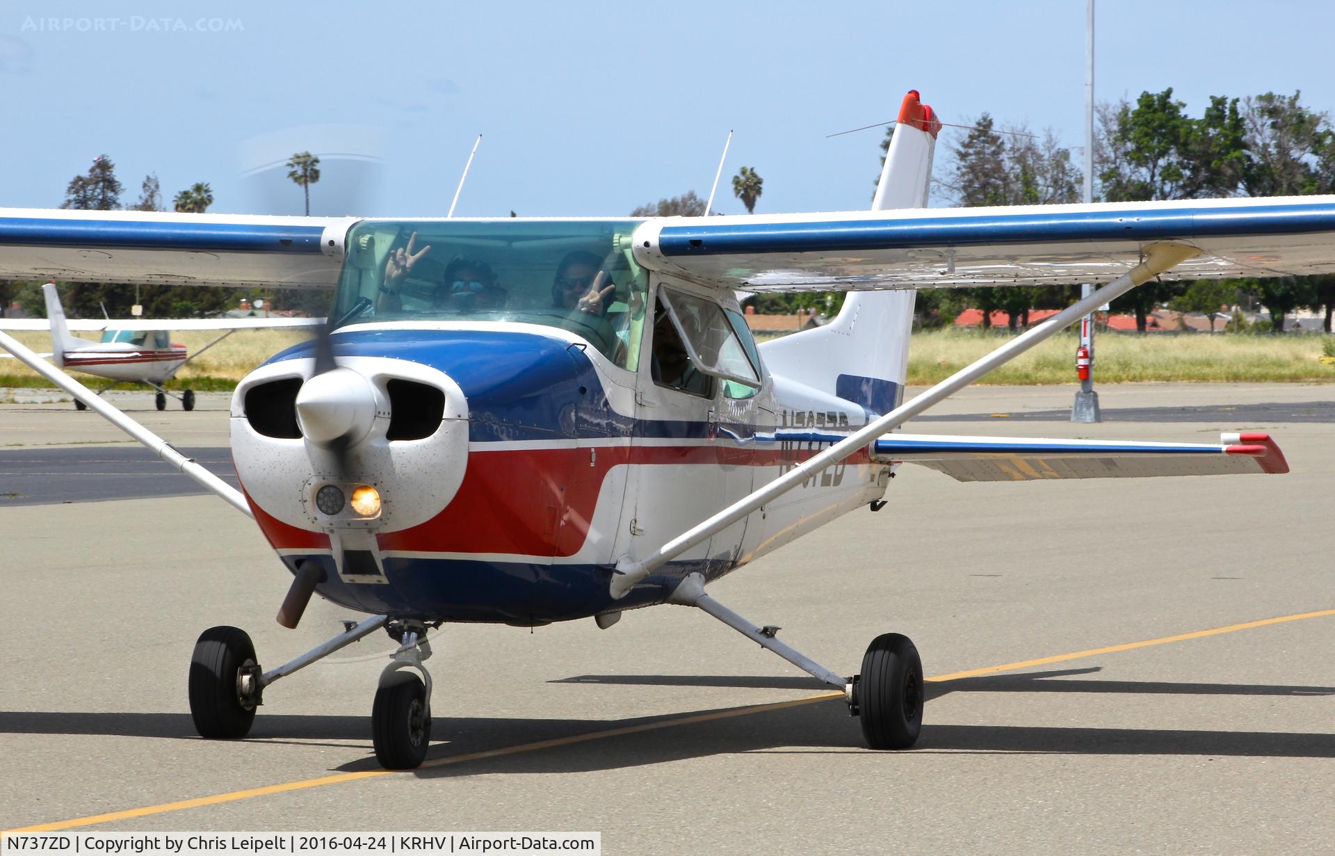 N737ZD, 1977 Cessna 172N C/N 17269794, Locally-based 1977 Cessna 172N taxing out for departure at Reid Hillview Airport, San Jose, CA. Thanks for the wave!!