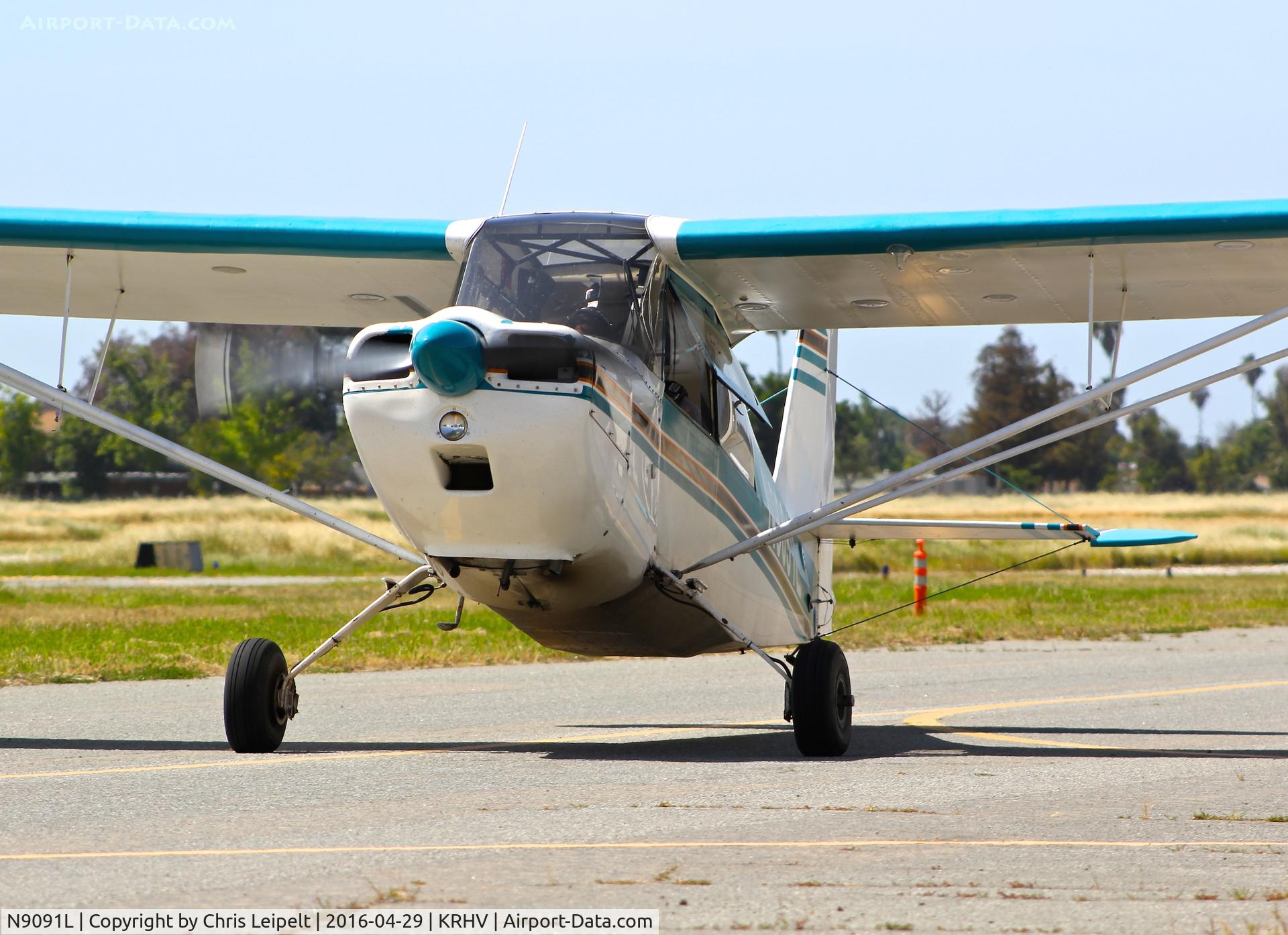 N9091L, 1970 Champion 7ECA Citabria C/N 784-70, Locally-based 1970 Champion 7ECA taxing out for departure at Reid Hillview Airport, San Jose, CA.