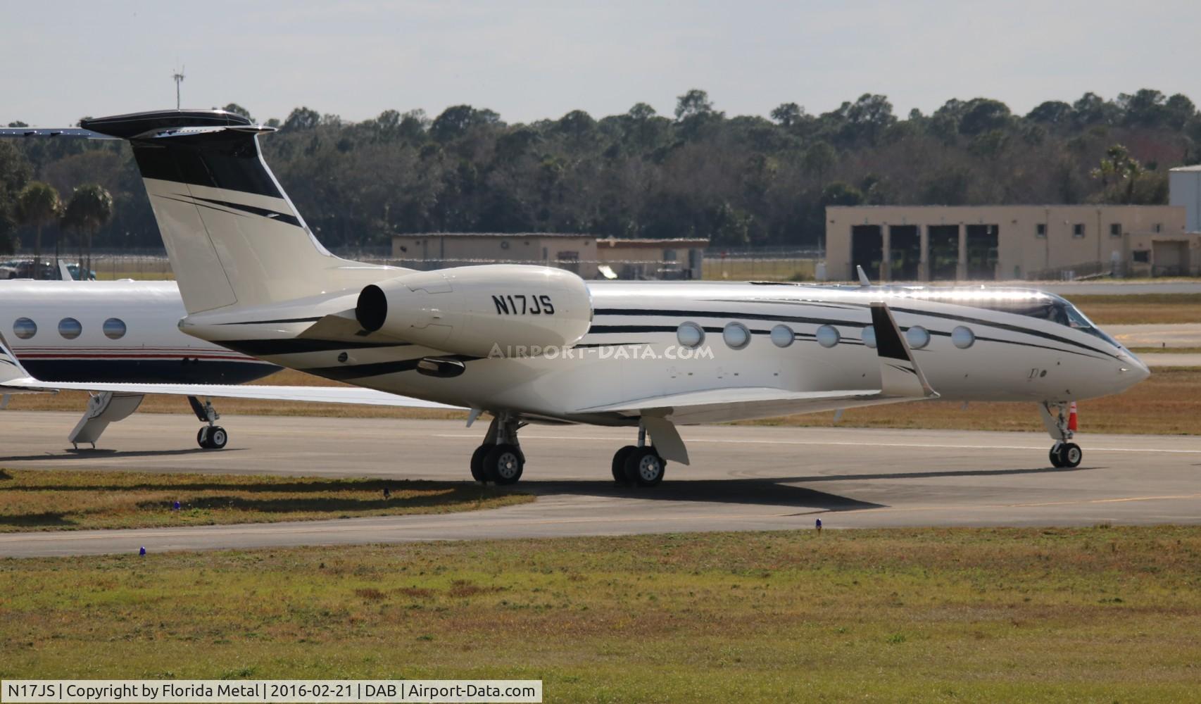 N17JS, 2010 Gulfstream Aerospace GV-SP (G550) C/N 5299, Gulfstream 550