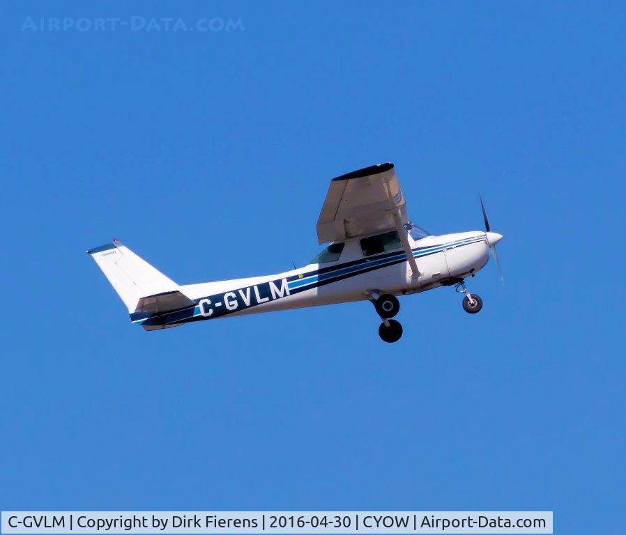 C-GVLM, 1976 Cessna 150M C/N 15078453, Departing from Ottawa Flying Club.