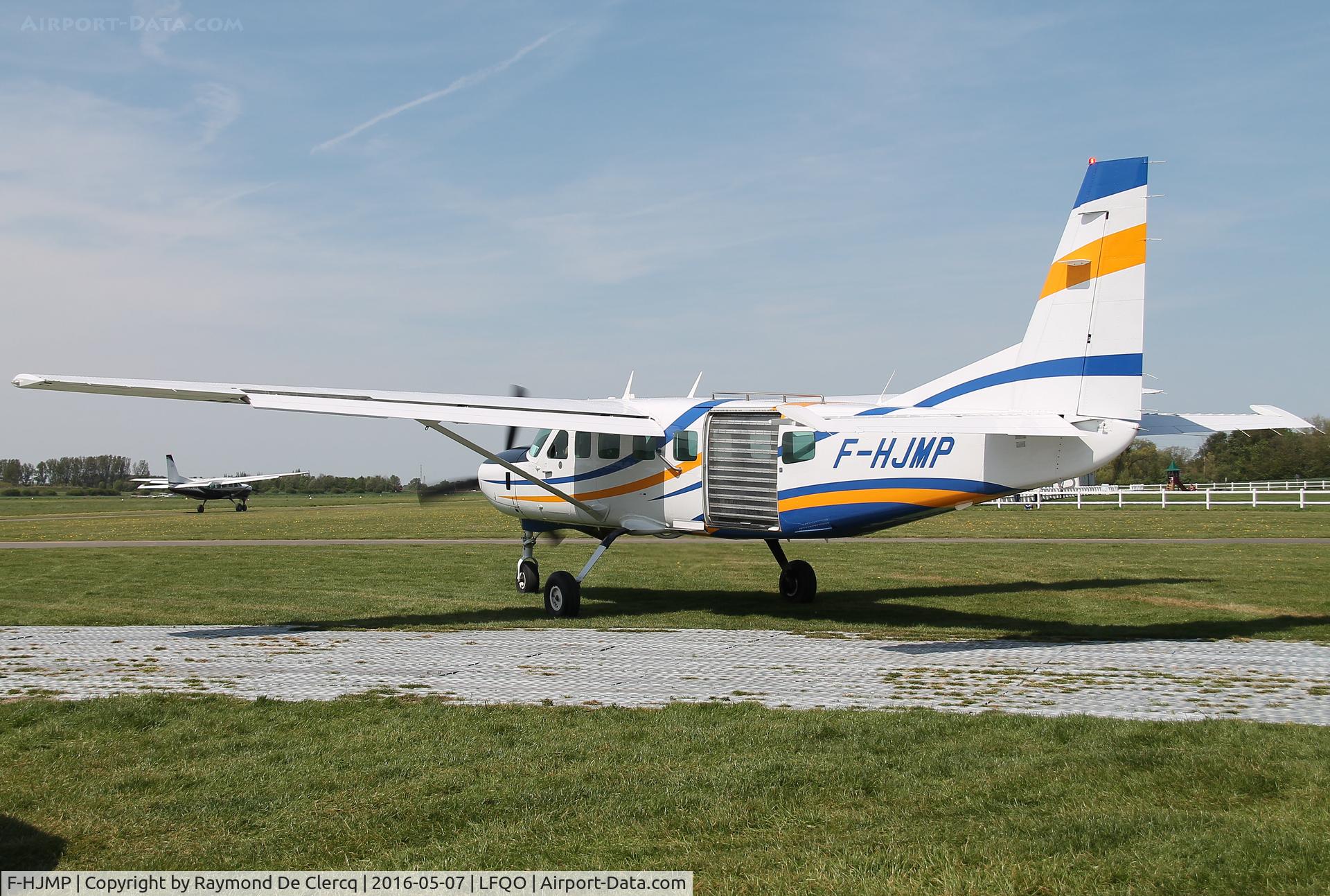 F-HJMP, 2010 Cessna 208B C/N 208B2191, At Lille-Marcq.