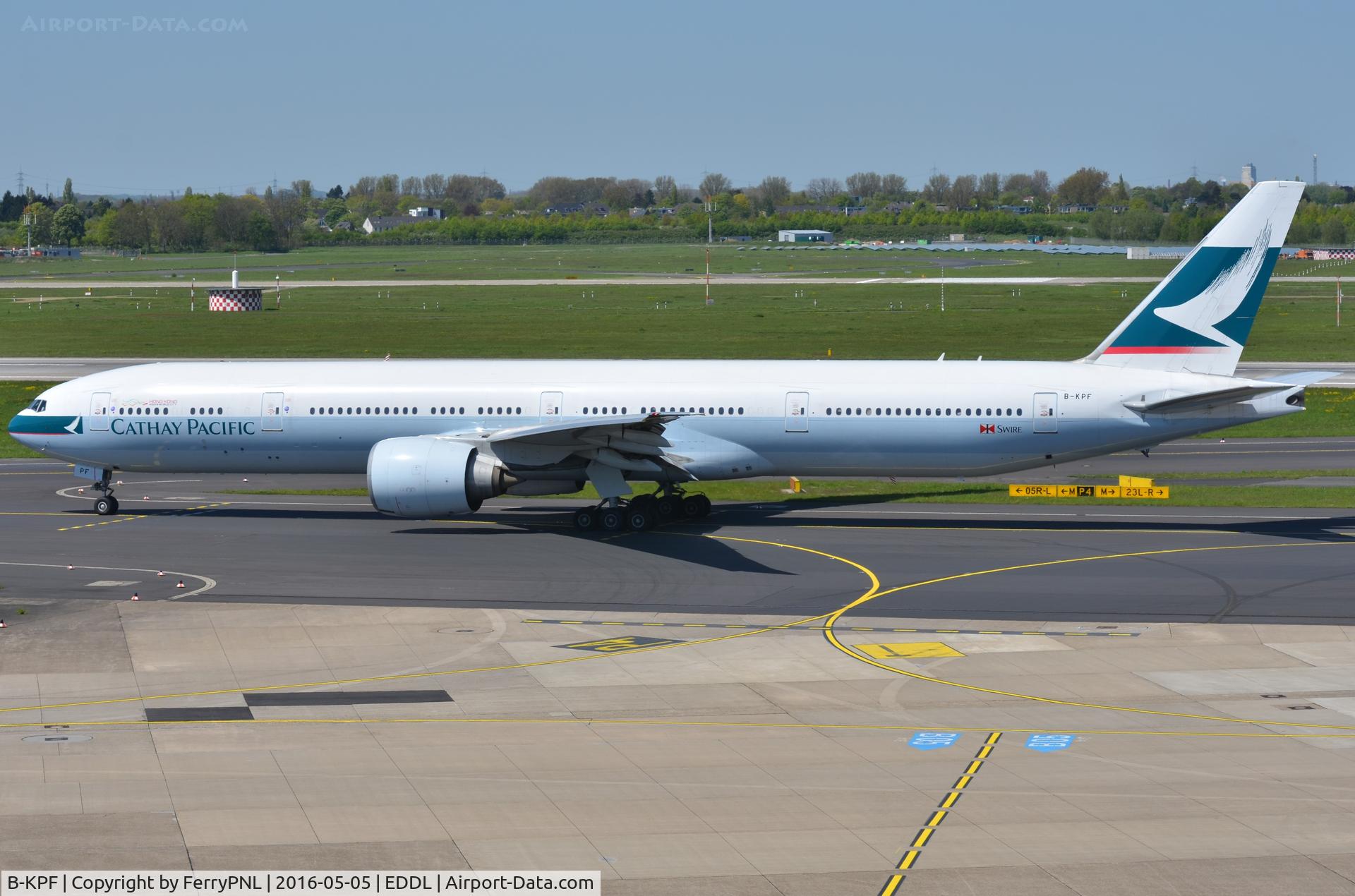 B-KPF, 2008 Boeing 777-367/ER C/N 36832/692, Cathay Pacific B773