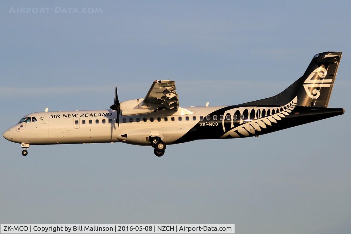 ZK-MCO, 1999 ATR 72-212A C/N 628, NZ5066 from IVC