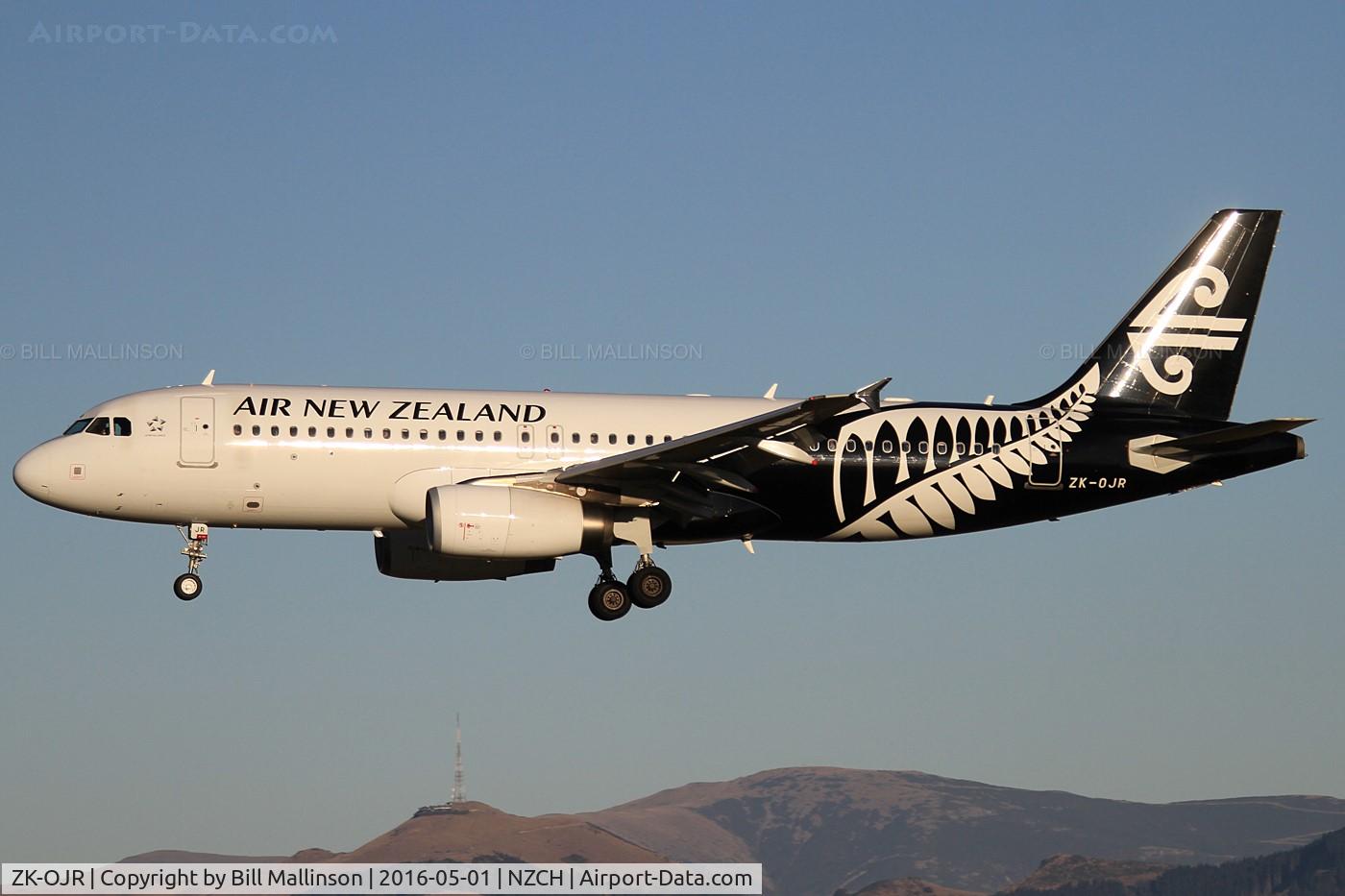 ZK-OJR, 2011 Airbus A320-232 C/N 4884, finals to 02