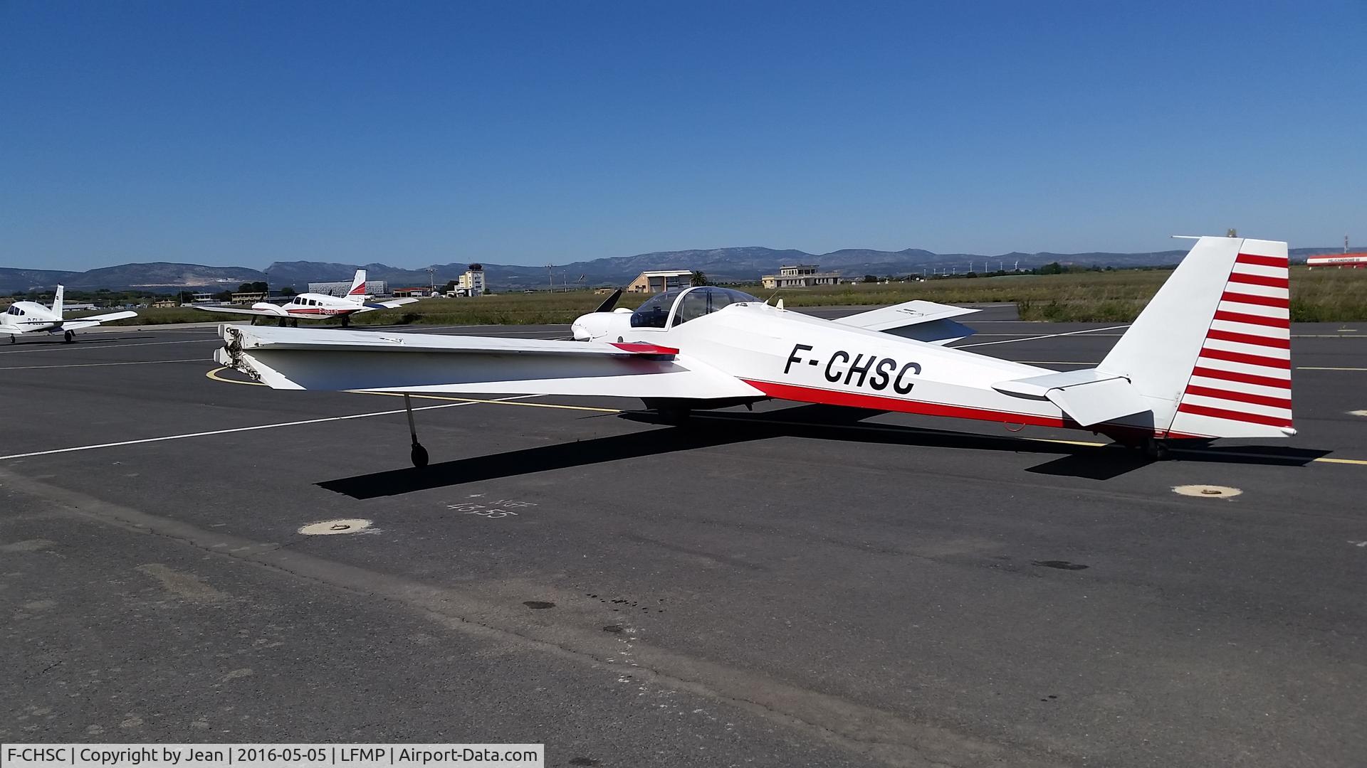F-CHSC, Scheibe SF-25E Super-Falke C/N 4323, LFMP Ailes pliées.