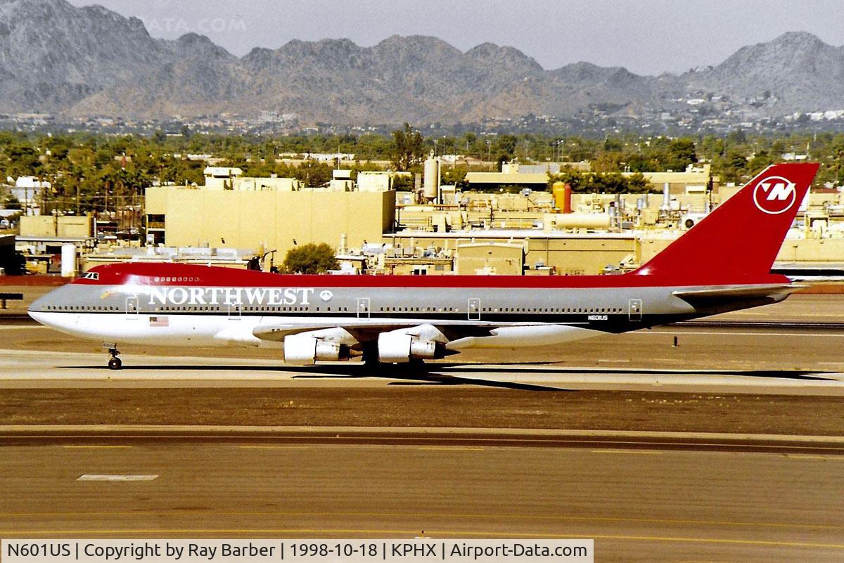 N601US, 1970 Boeing 747-151 C/N 19778, Boeing 747-151 [19778] (Northwest Orient) Phoenix-Sky Harbor Int'l~N 18/10/1998