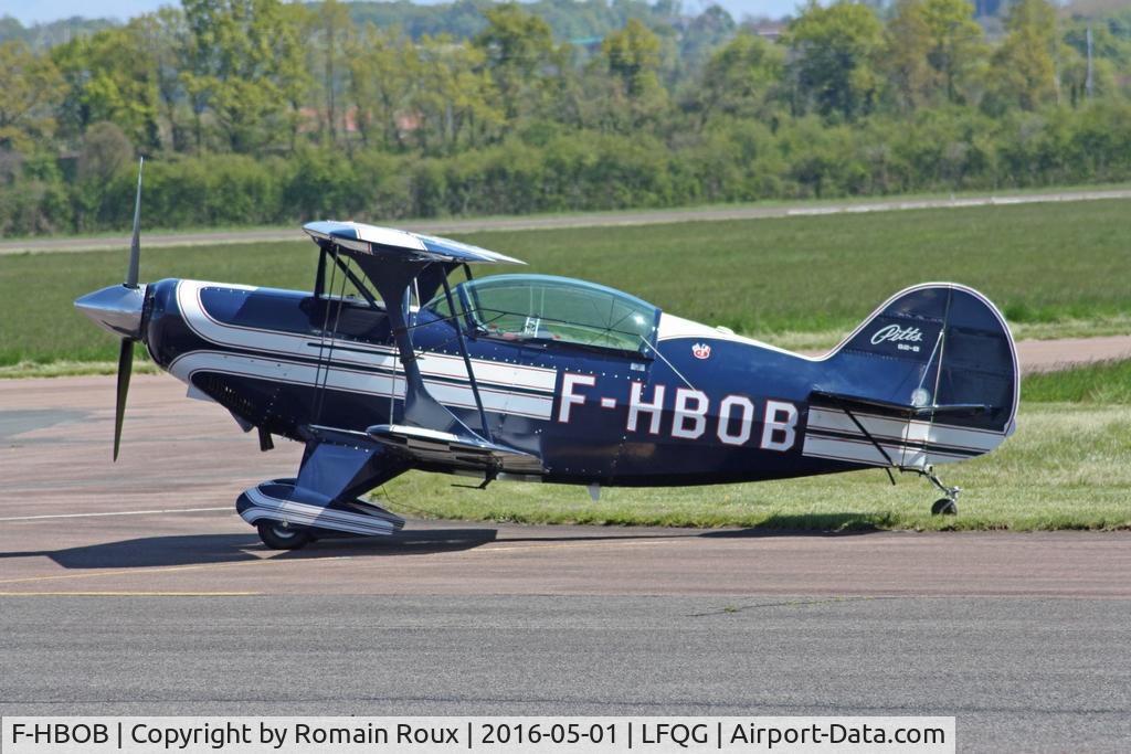 F-HBOB, 1983 Aviat Pitts S-2B Special C/N 5289, Parked