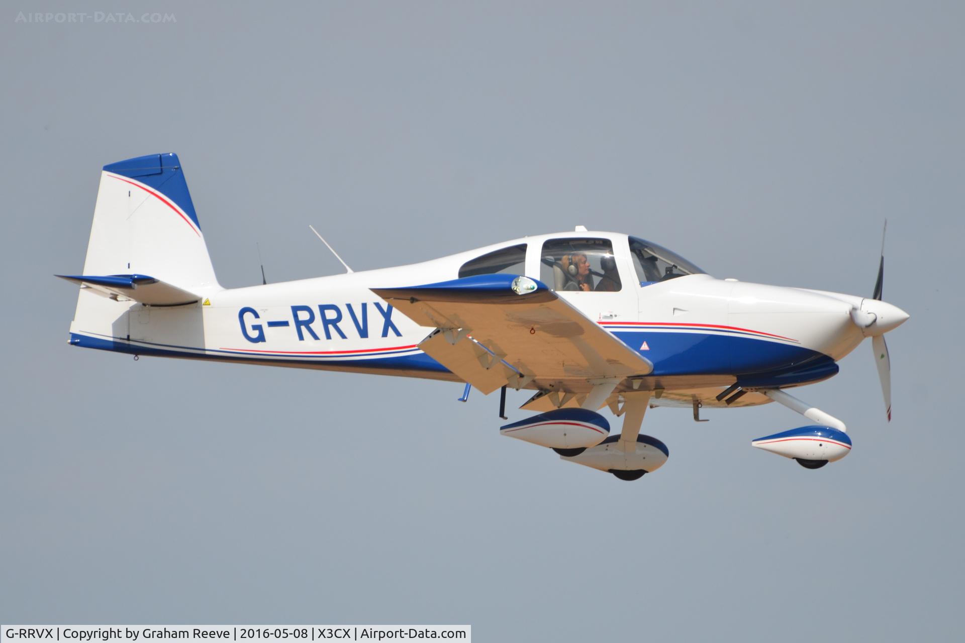 G-RRVX, 2006 Vans RV-10 C/N PFA 339-14601, Landing at Northrepps.