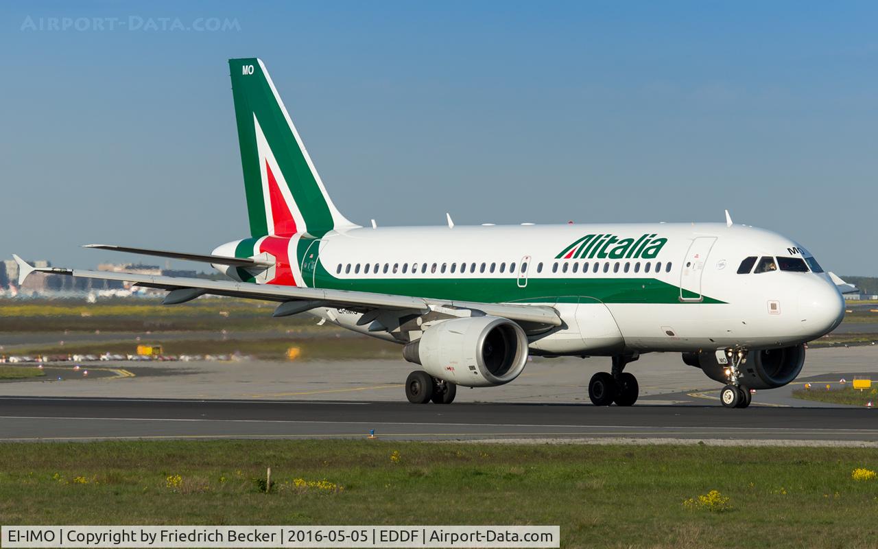 EI-IMO, 2002 Airbus A319-112 C/N 1770, line up for departure via RW18W