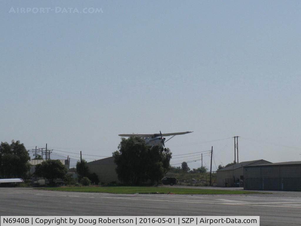 N6940B, 1956 Piper PA-22-150 Tri-Pacer C/N 22-4219, 1956 Piper PA-22-150 TRI-PACER, Lycoming O-320 150 Hp, on final Rwy 22