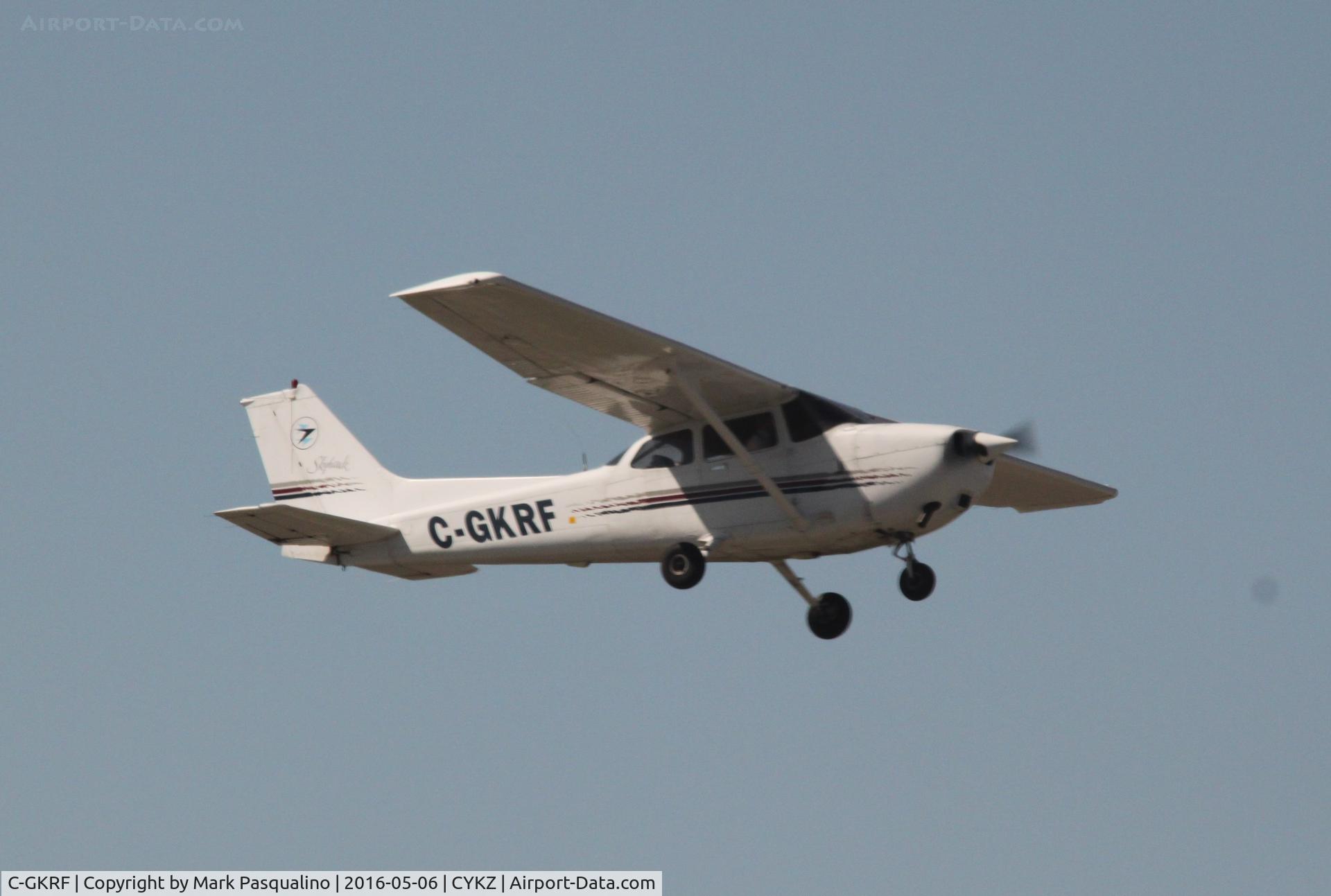 C-GKRF, 1998 Cessna 172R C/N 17280583, Cessna 172R